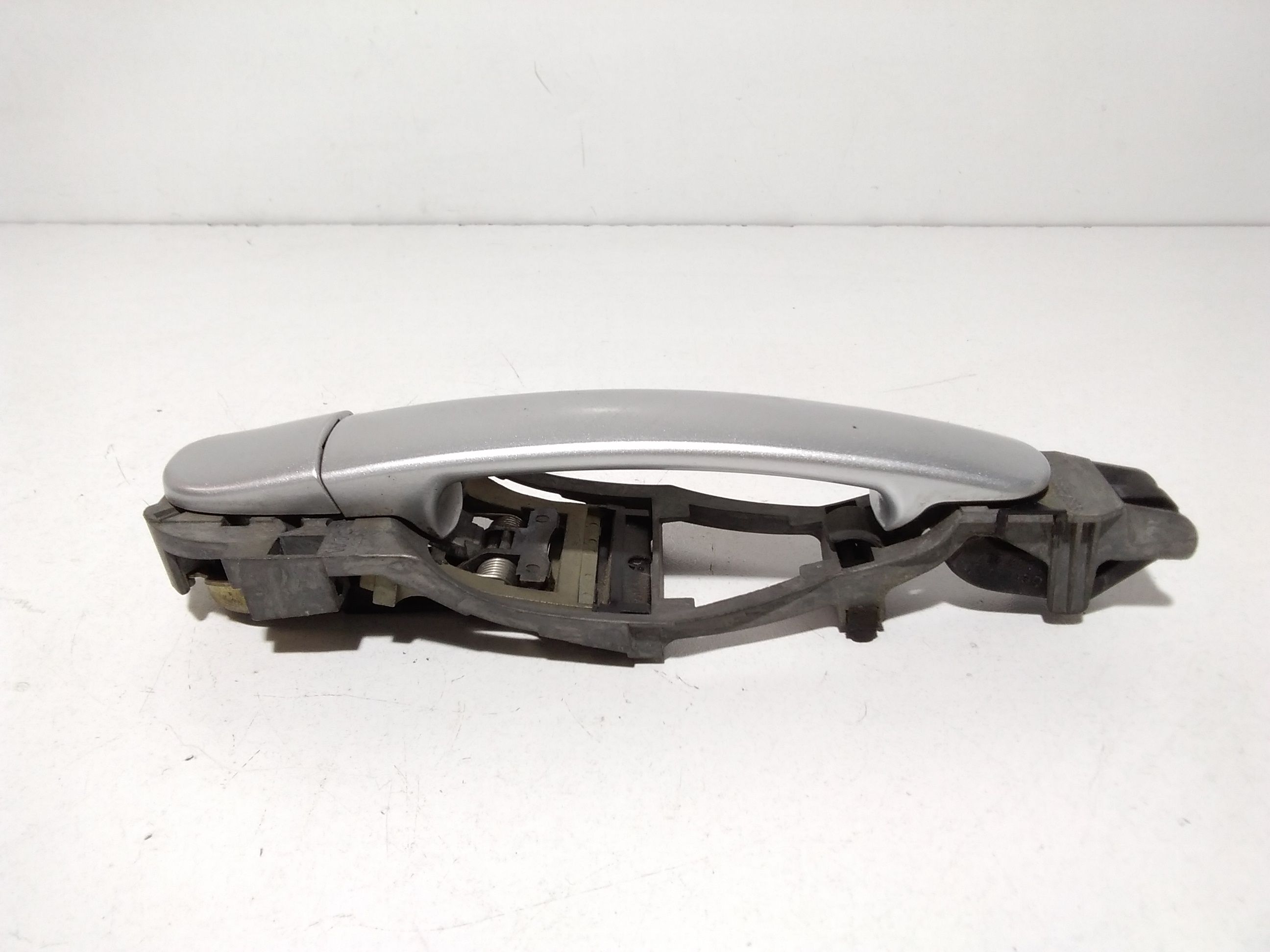 Maniglia esterna Posteriore Destra VOLKSWAGEN Polo 4 Serie