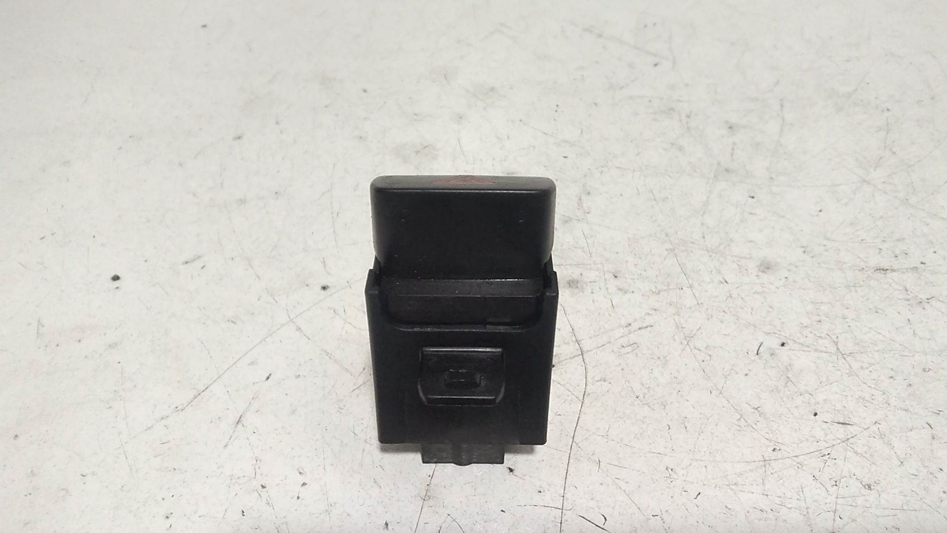 Pulsante luci di emergenza FIAT Bravo 2 Serie