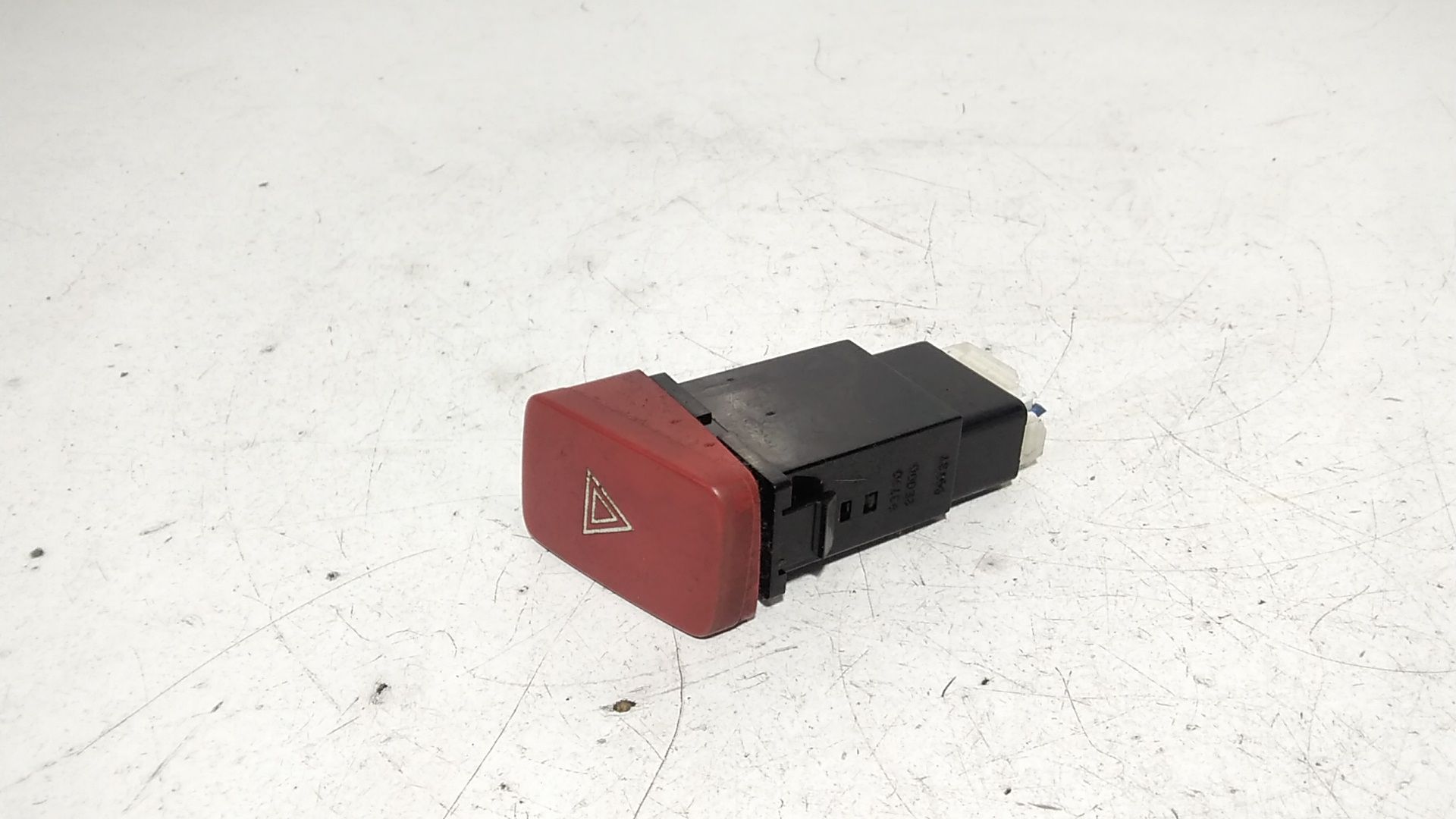 Pulsante luci di emergenza HYUNDAI Tucson  Serie (04>09)