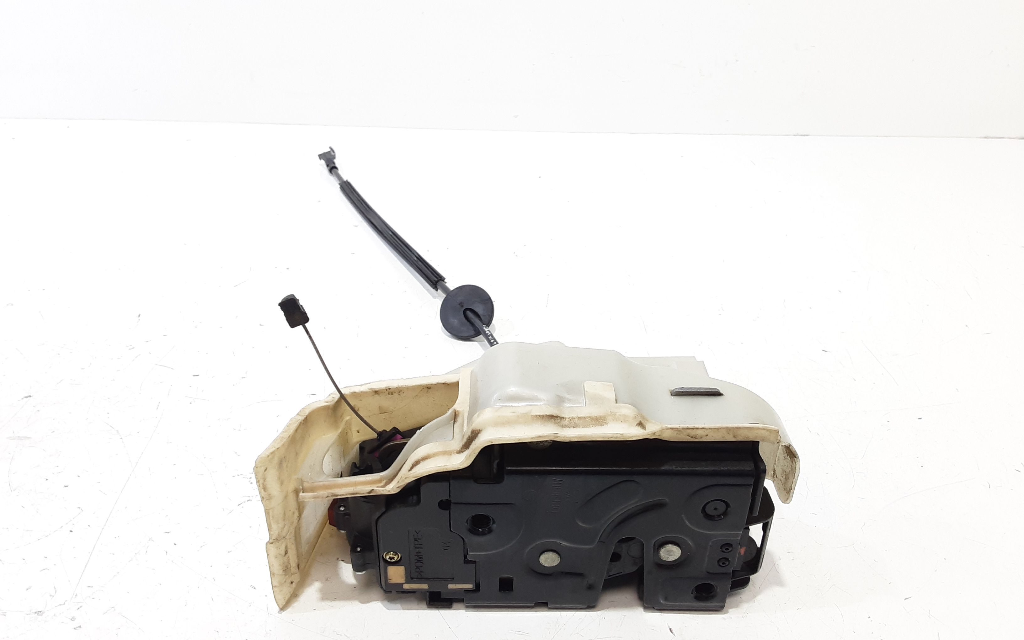 Serratura Anteriore Destra VOLKSWAGEN Jetta Serie A5