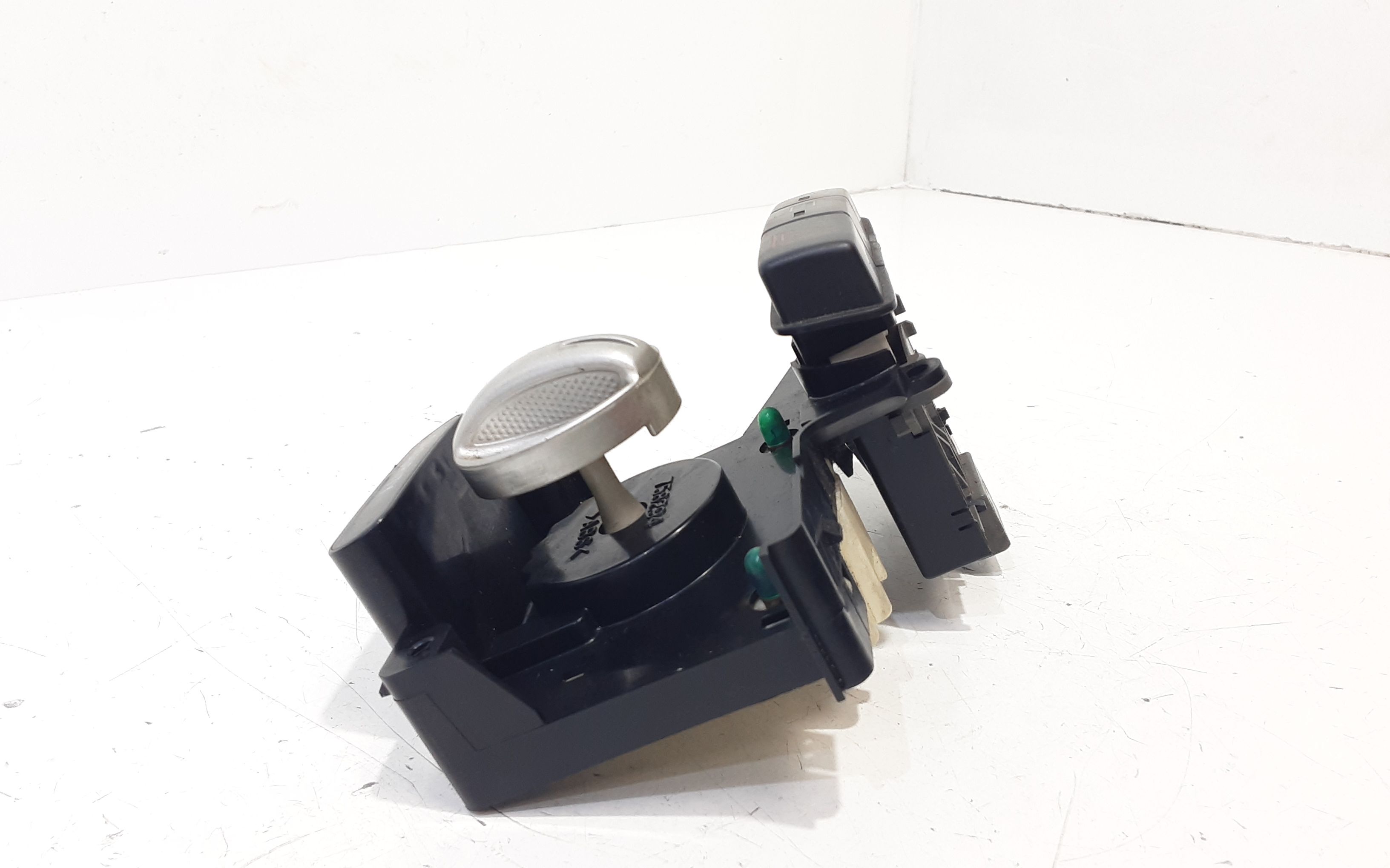 Interruttore comando luci TOYOTA Yaris Verso 2 Serie