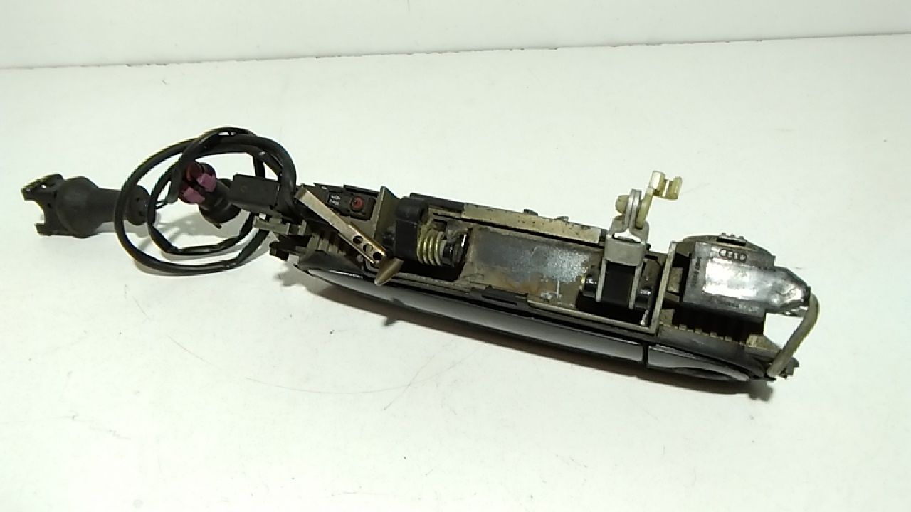 Maniglia esterna Anteriore Sinistra AUDI A3 Serie (8P)