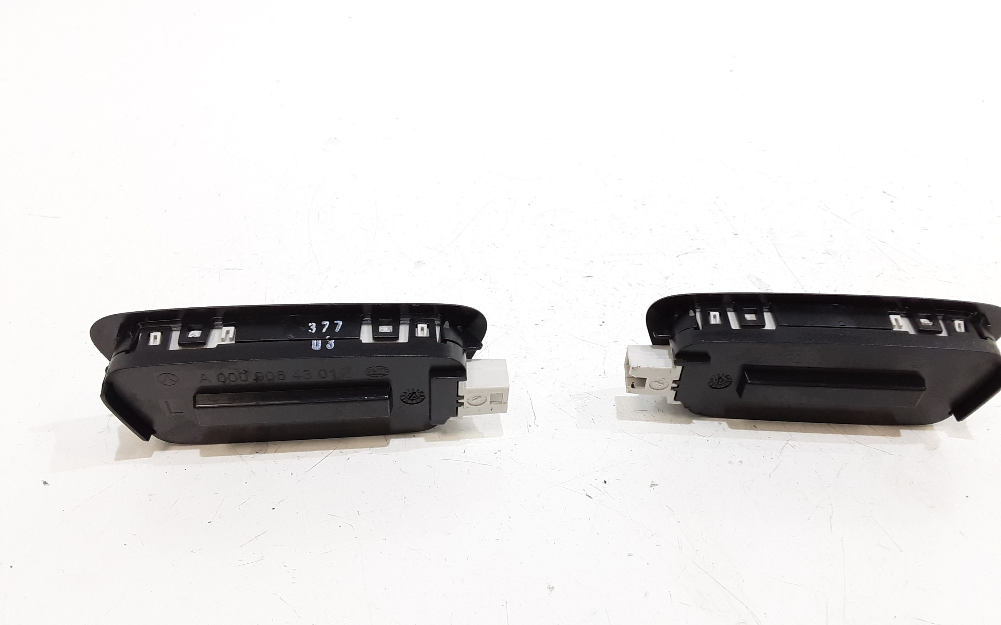 Luce di cortesia anteriore MERCEDES GLC Serie (W253) (15>)