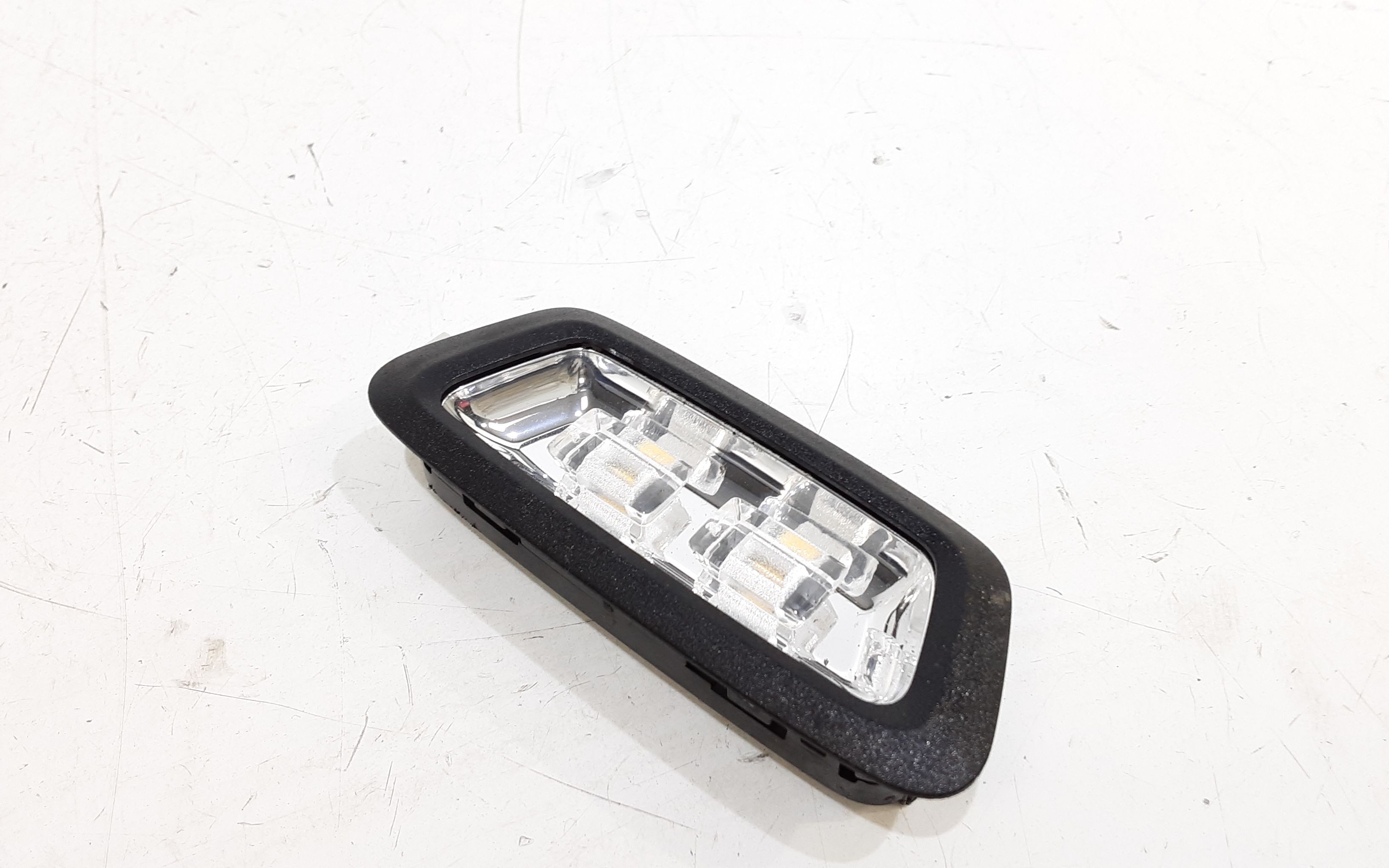 Luce di cortesia anteriore MERCEDES GLC Serie (W253) (15>)