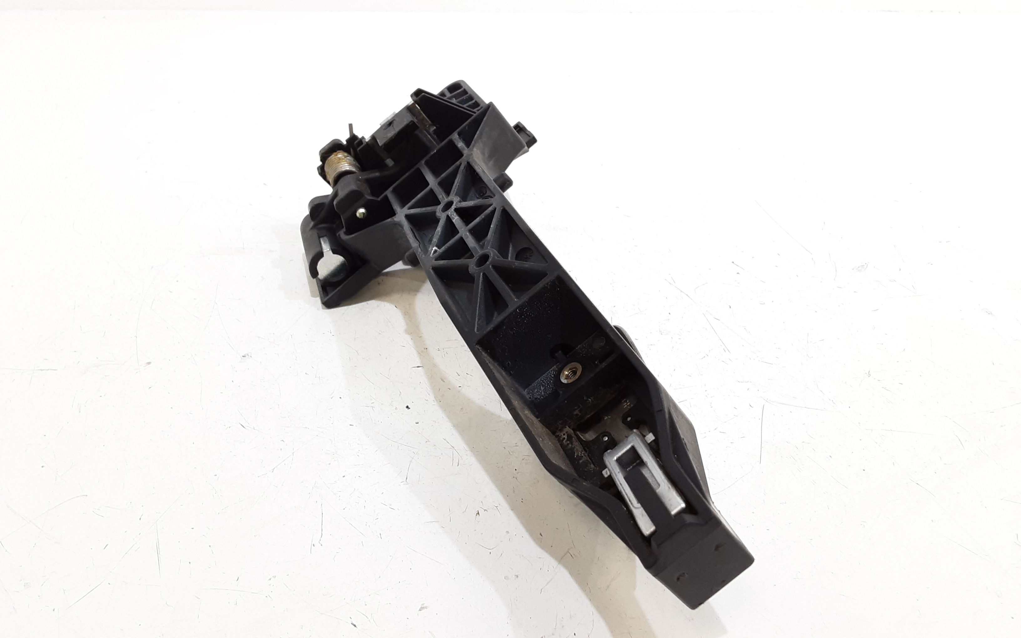 Maniglia esterna Posteriore Sinistra HYUNDAI i30 Serie (12>18)