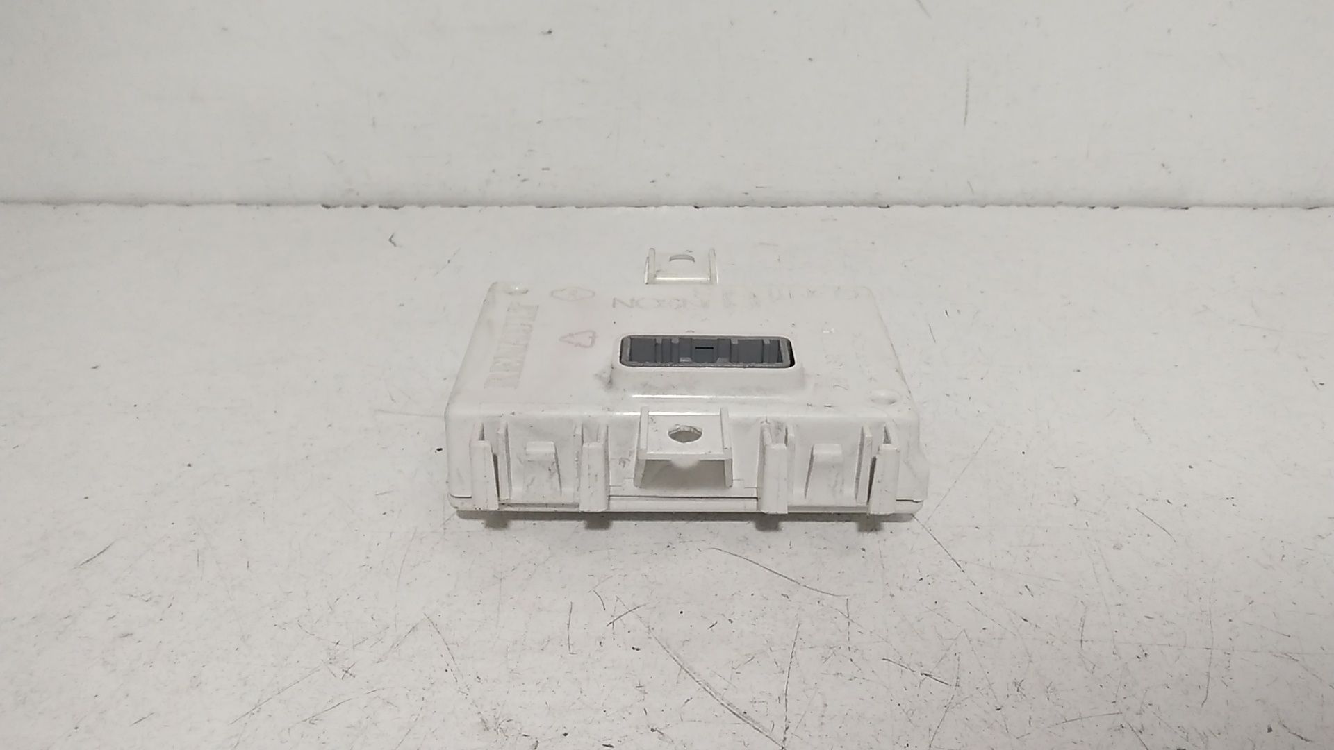 Centralina autoradio RENAULT Clio Serie IV (12>19)