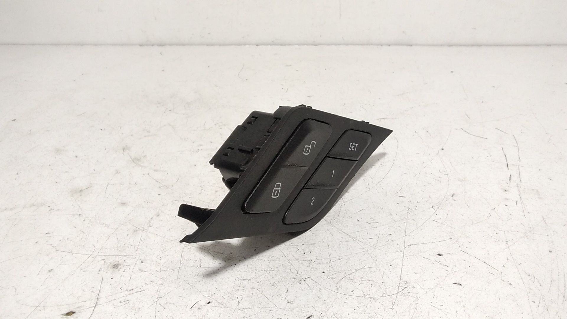 Pulsantiera chiusura porte BMW X4 Serie (G02) (18>)