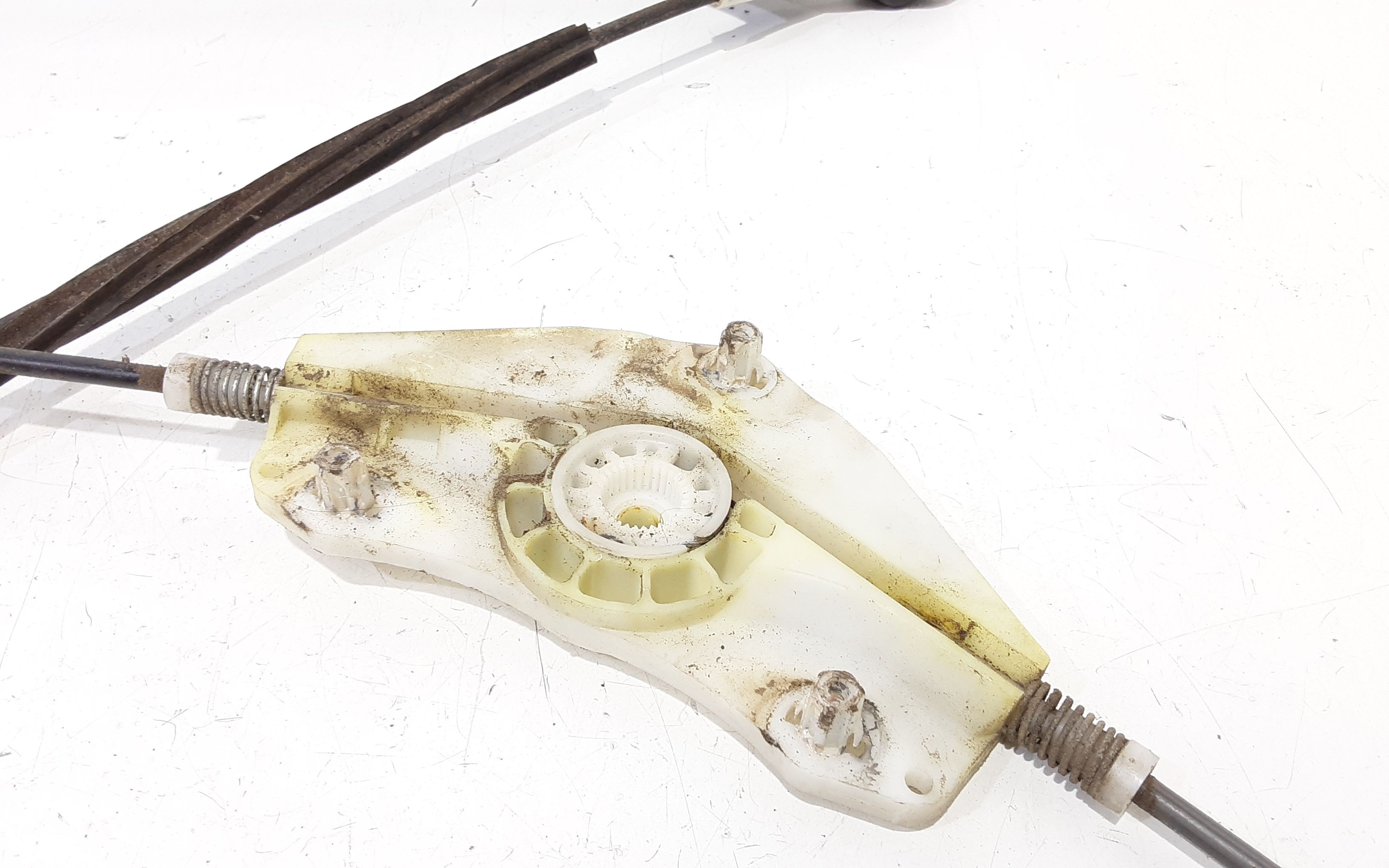 Cremagliera anteriore sinistra Guida VOLKSWAGEN Golf 5 Plus (04>08)