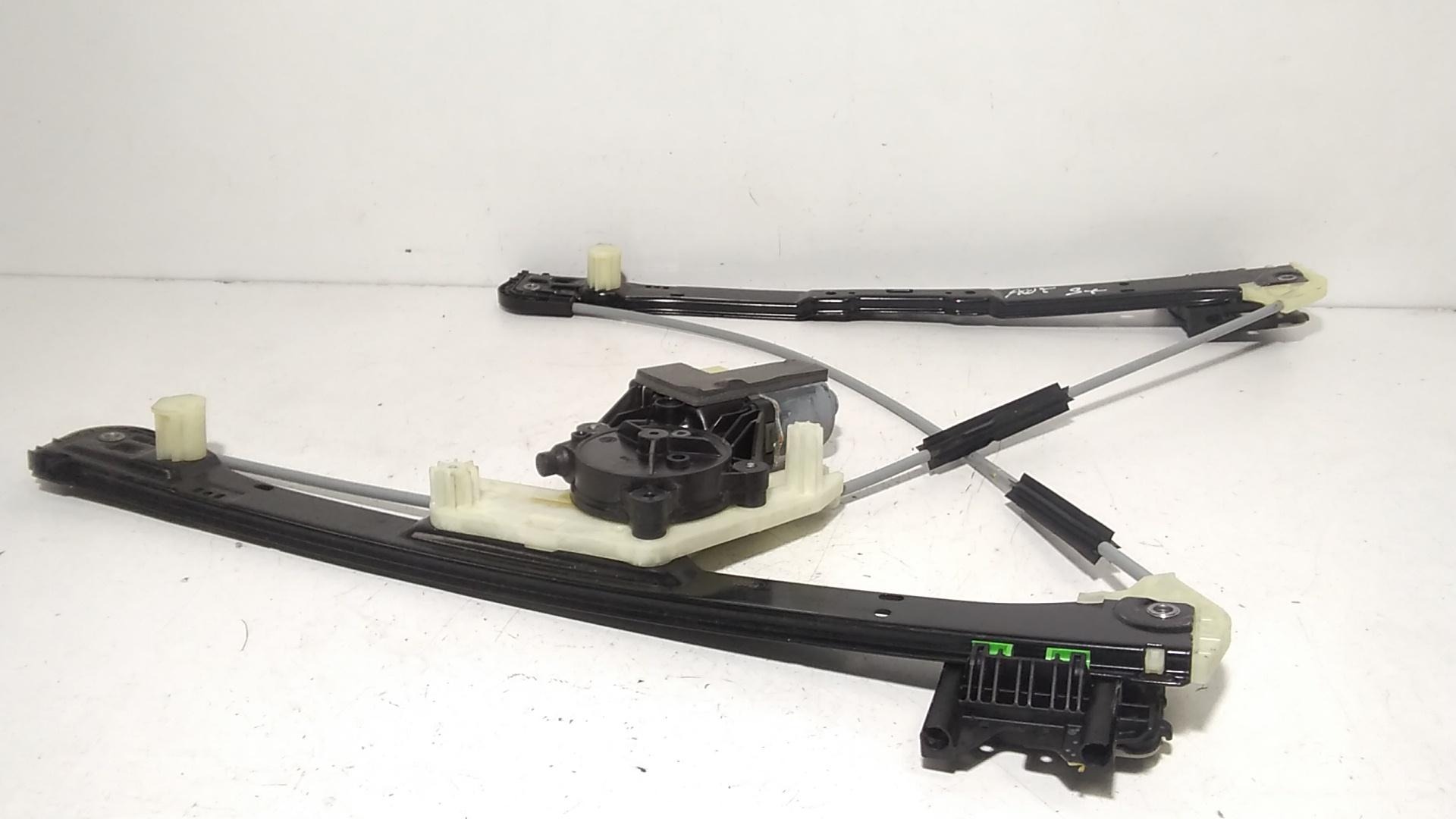 Cremagliera anteriore sinistra Guida JAGUAR E-Pace Serie  (17>)