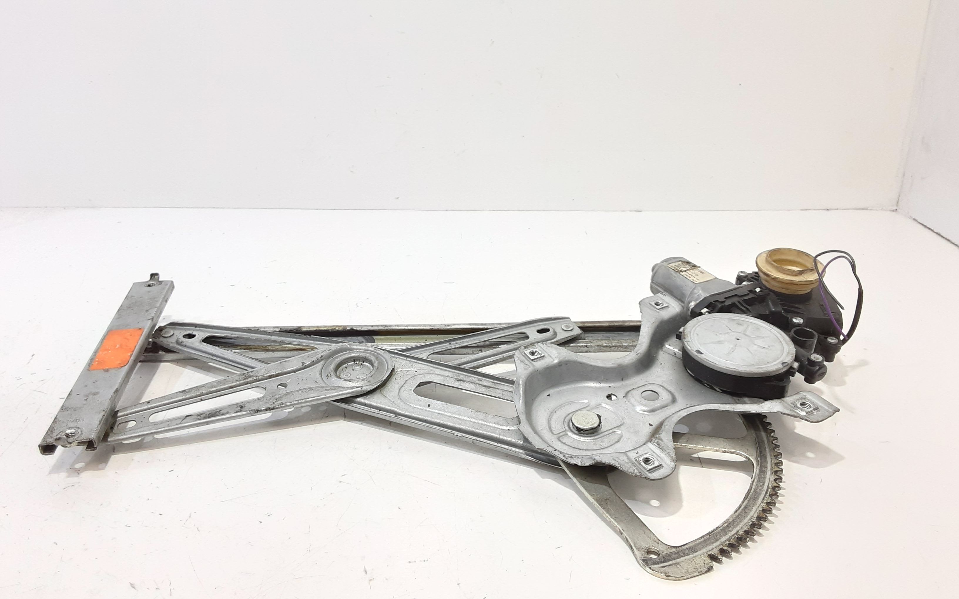 Cremagliera anteriore sinistra Guida TOYOTA Yaris 3 Serie