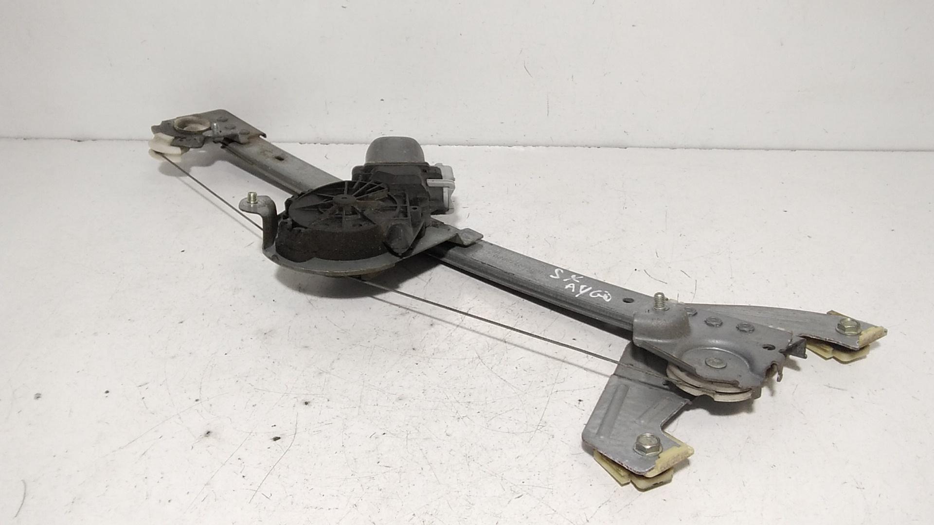 Cremagliera anteriore sinistra Guida TOYOTA Aygo 1 Serie