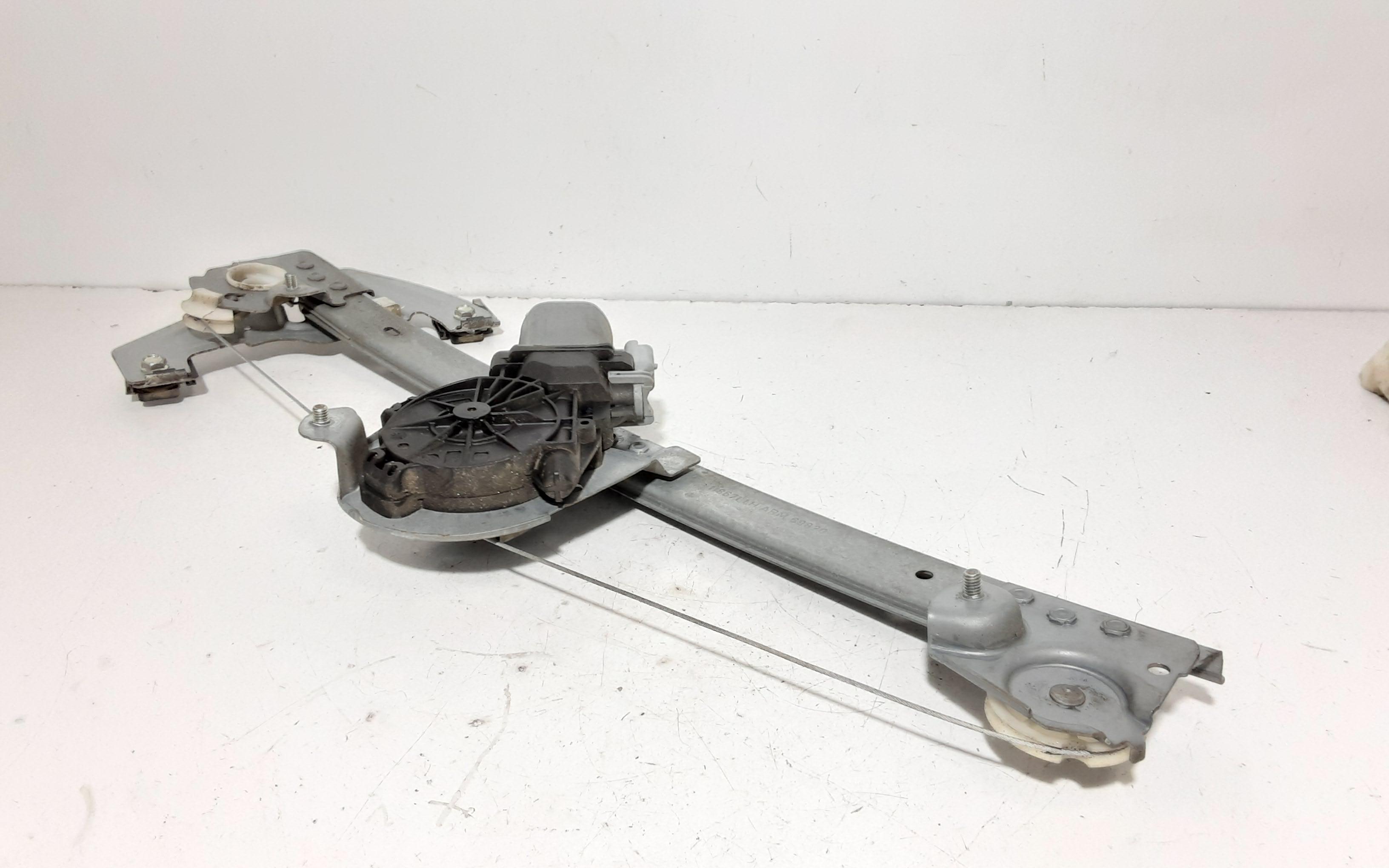 Cremagliera anteriore sinistra Guida CITROEN C1 1 Serie