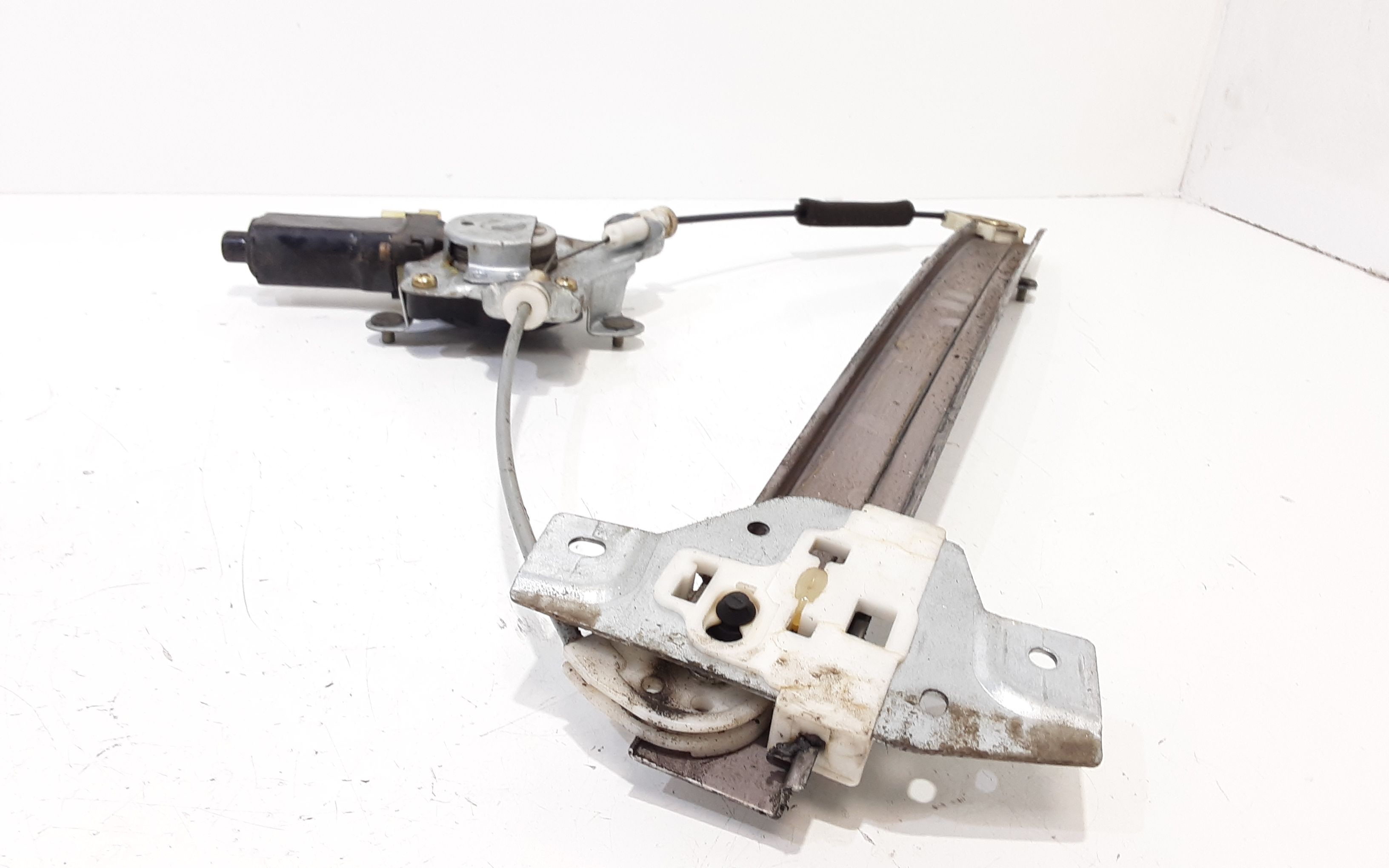 Cremagliera anteriore sinistra Guida HYUNDAI Getz 1 Serie