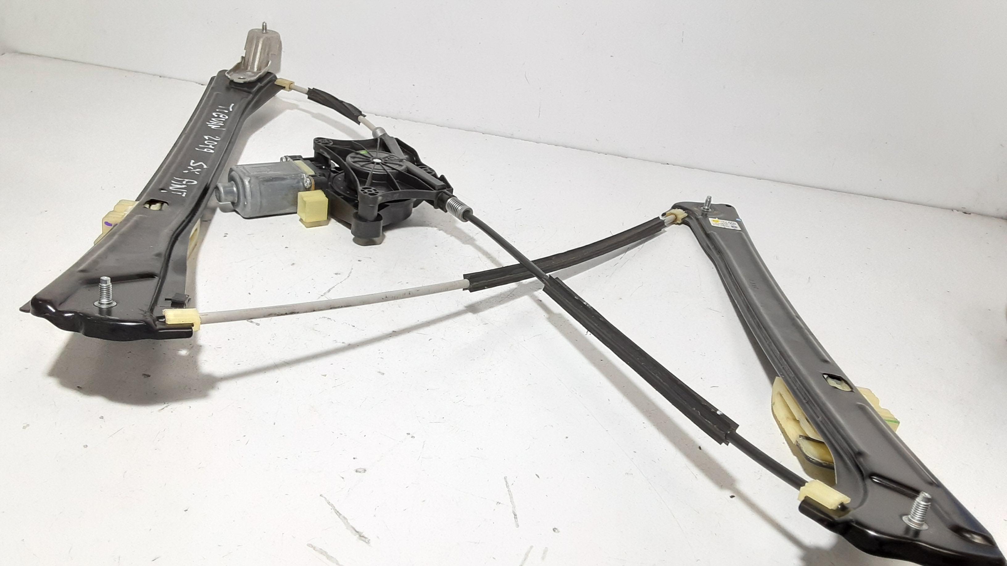 Cremagliera anteriore sinistra Guida VOLKSWAGEN Tiguan Serie