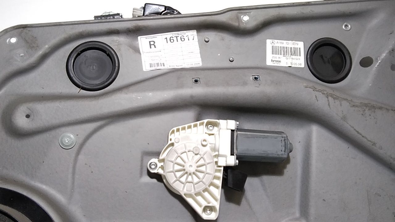 Cremagliera anteriore destra passeggero MERCEDES Classe A W169 3 Serie