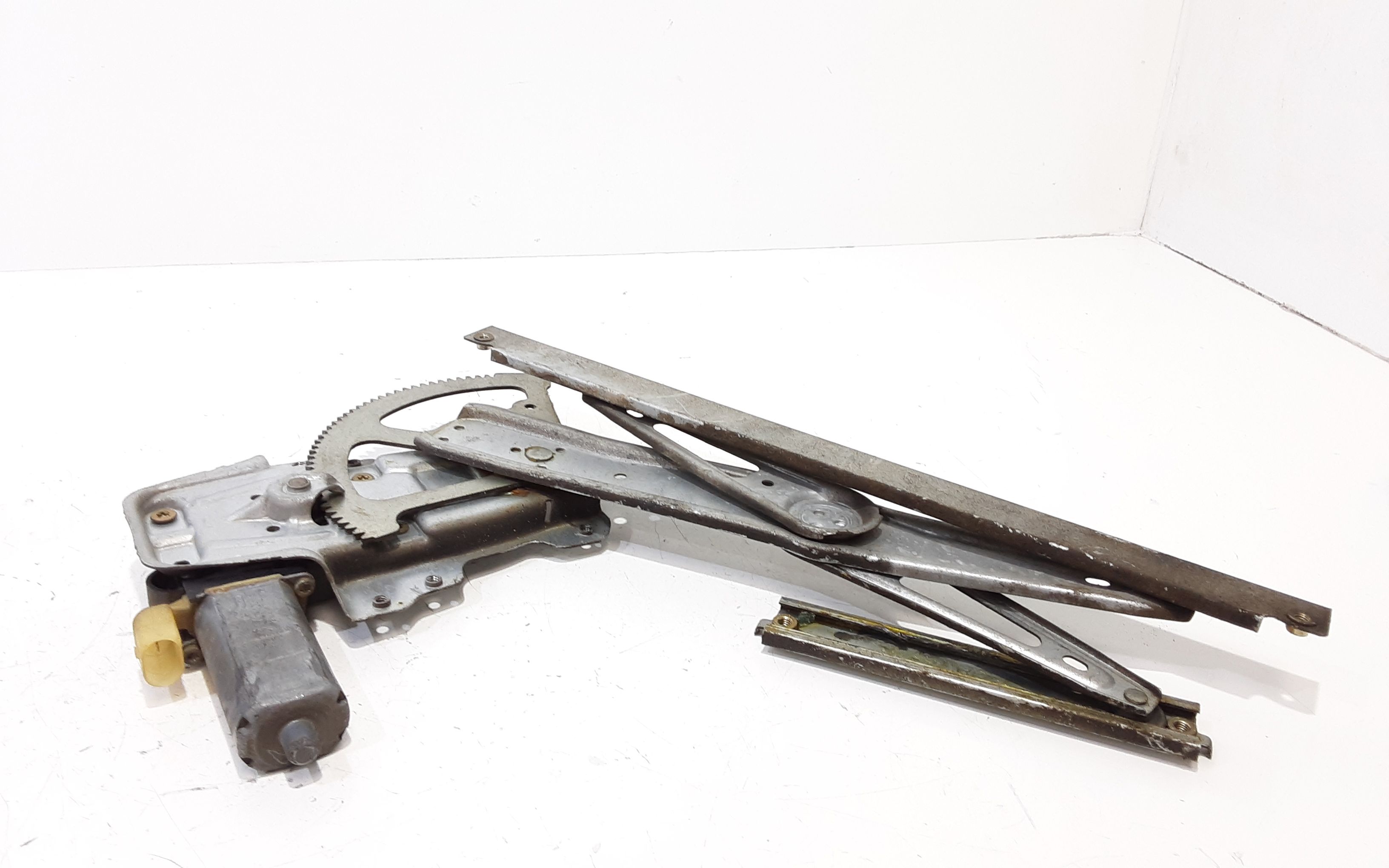 Cremagliera anteriore destra passeggero TOYOTA Yaris 2 Serie