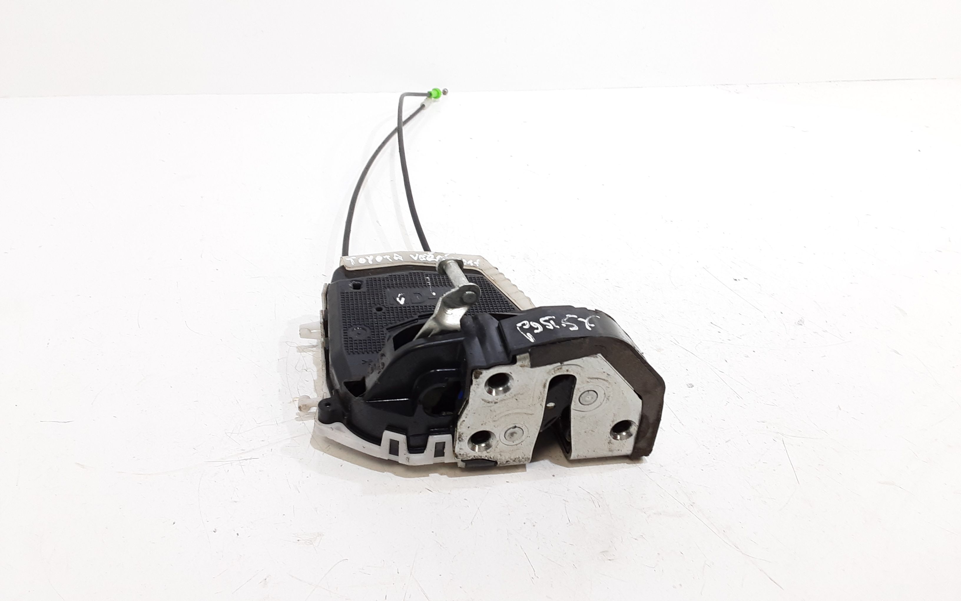 Serratura Posteriore Sinistra TOYOTA Verso S  (P120) (10>16)