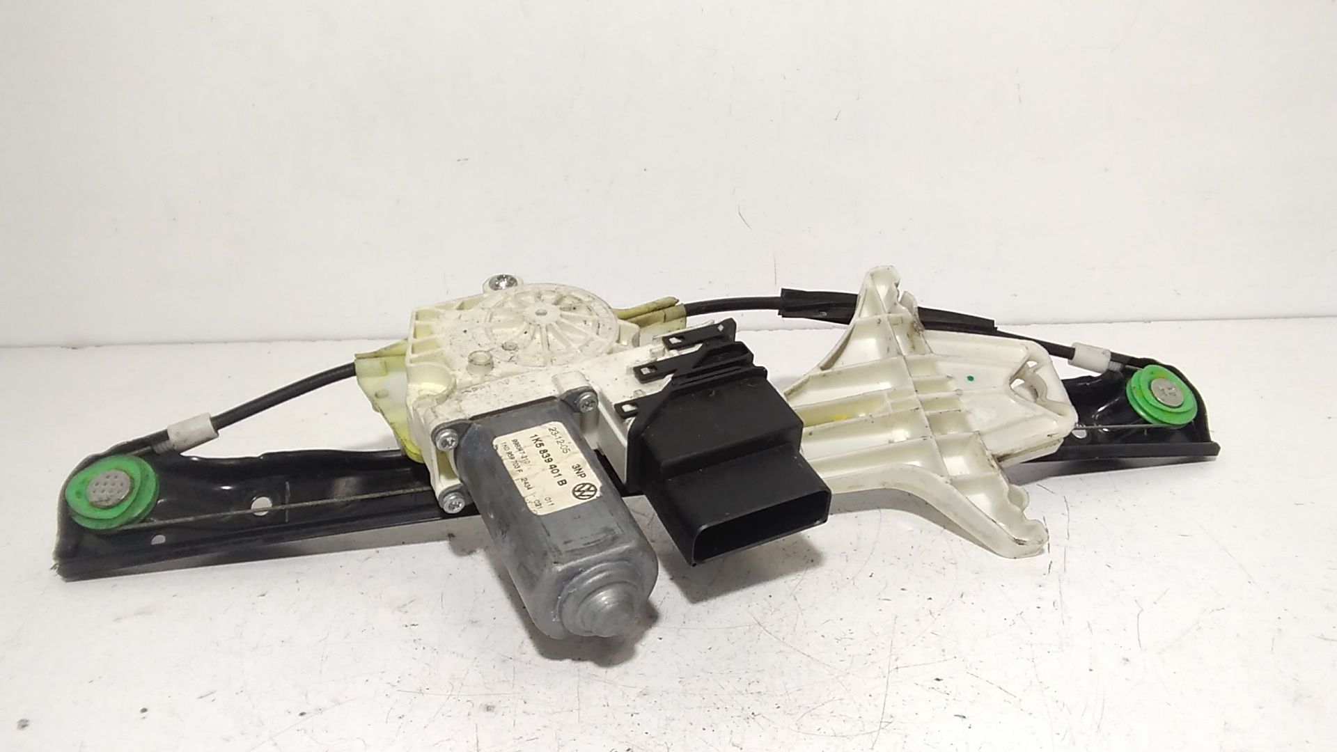 Cremagliera posteriore sinistra guida VOLKSWAGEN Jetta Serie A4