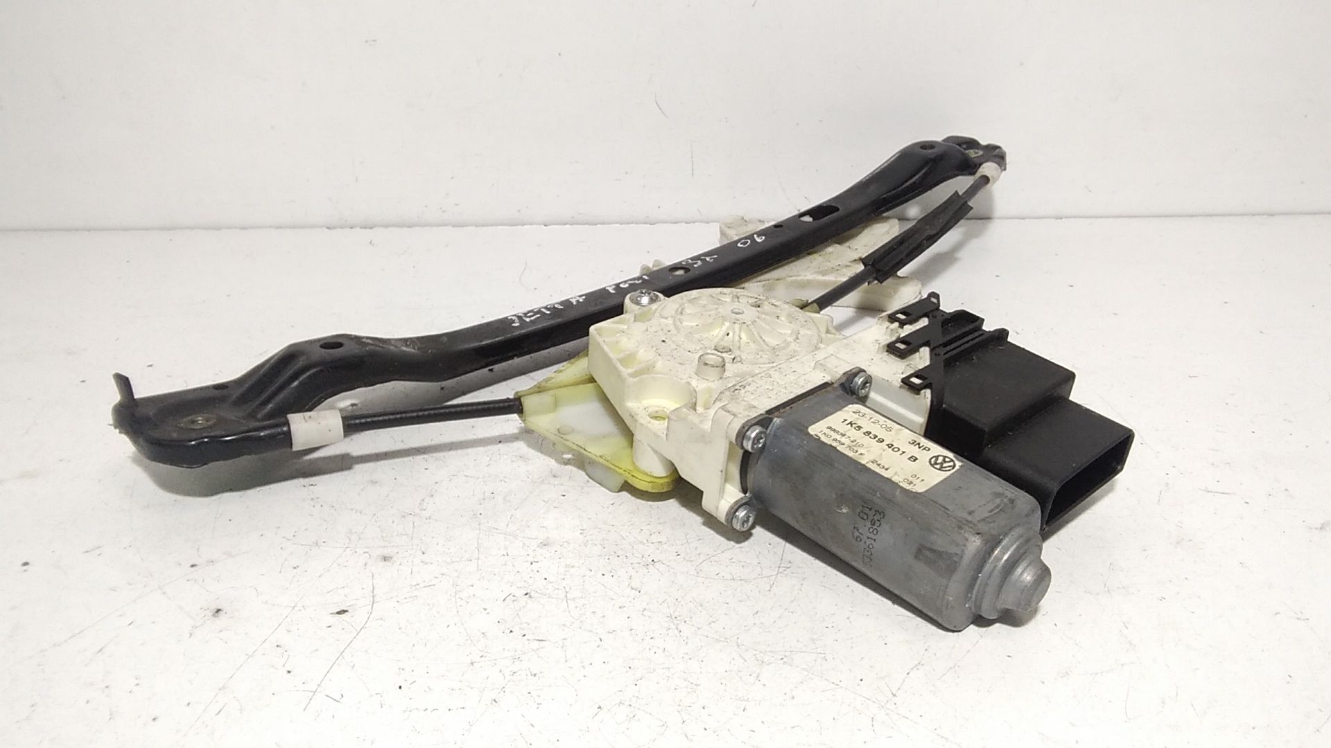 Cremagliera posteriore sinistra guida VOLKSWAGEN Jetta Serie A4