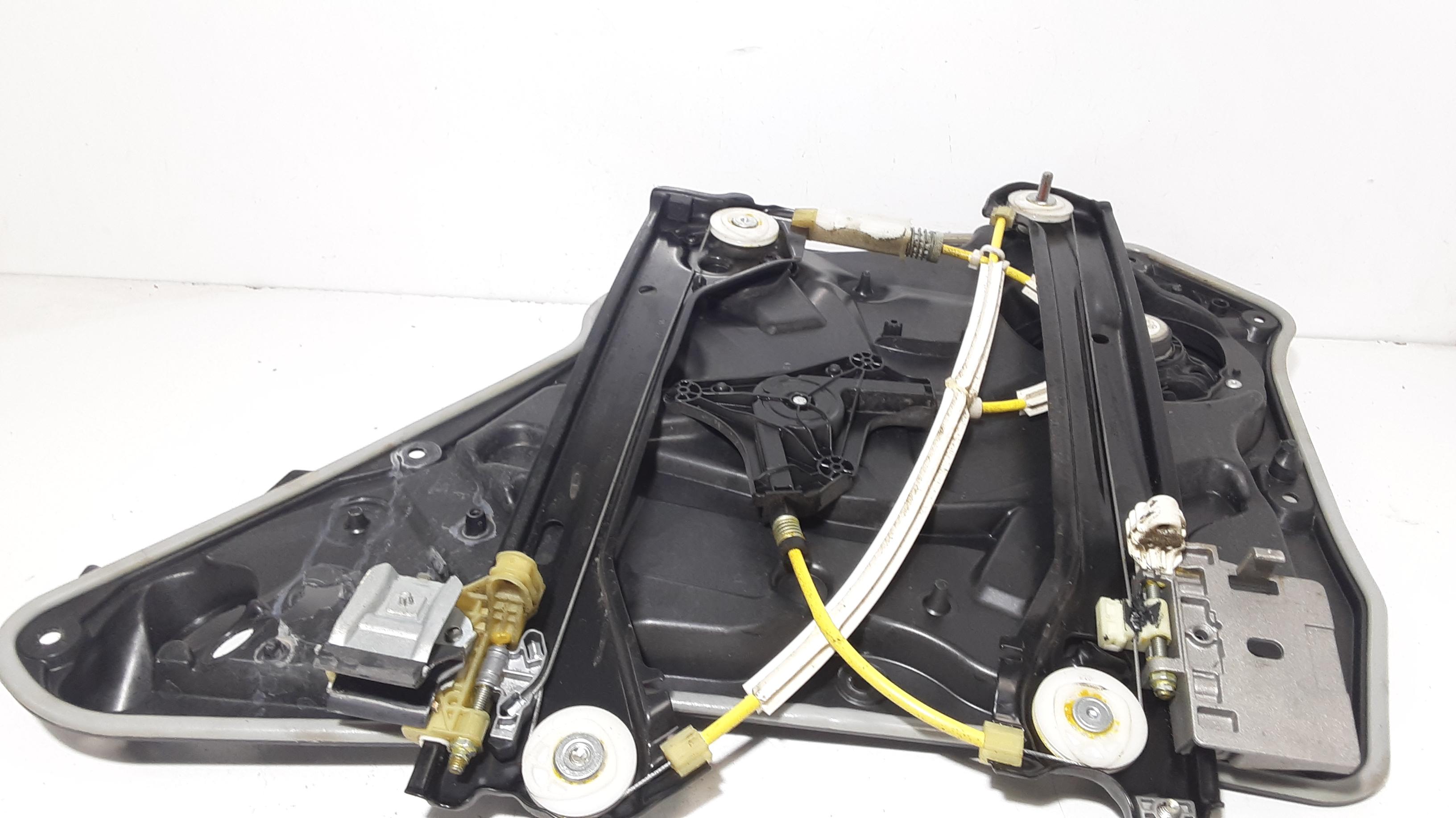 Cremagliera posteriore sinistra guida MERCEDES CLA Serie (13>)