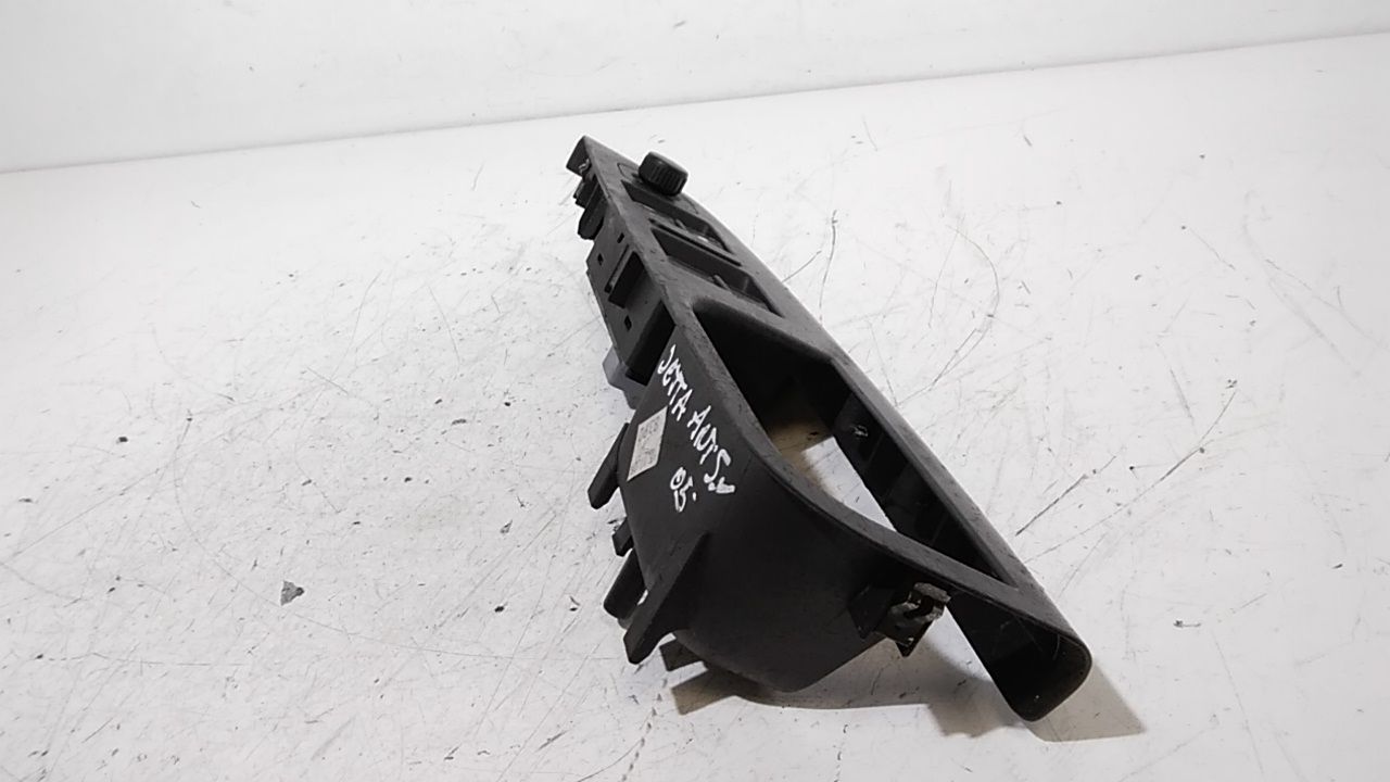 Pulsantiera anteriore sinistra Guida VOLKSWAGEN Jetta Serie A5