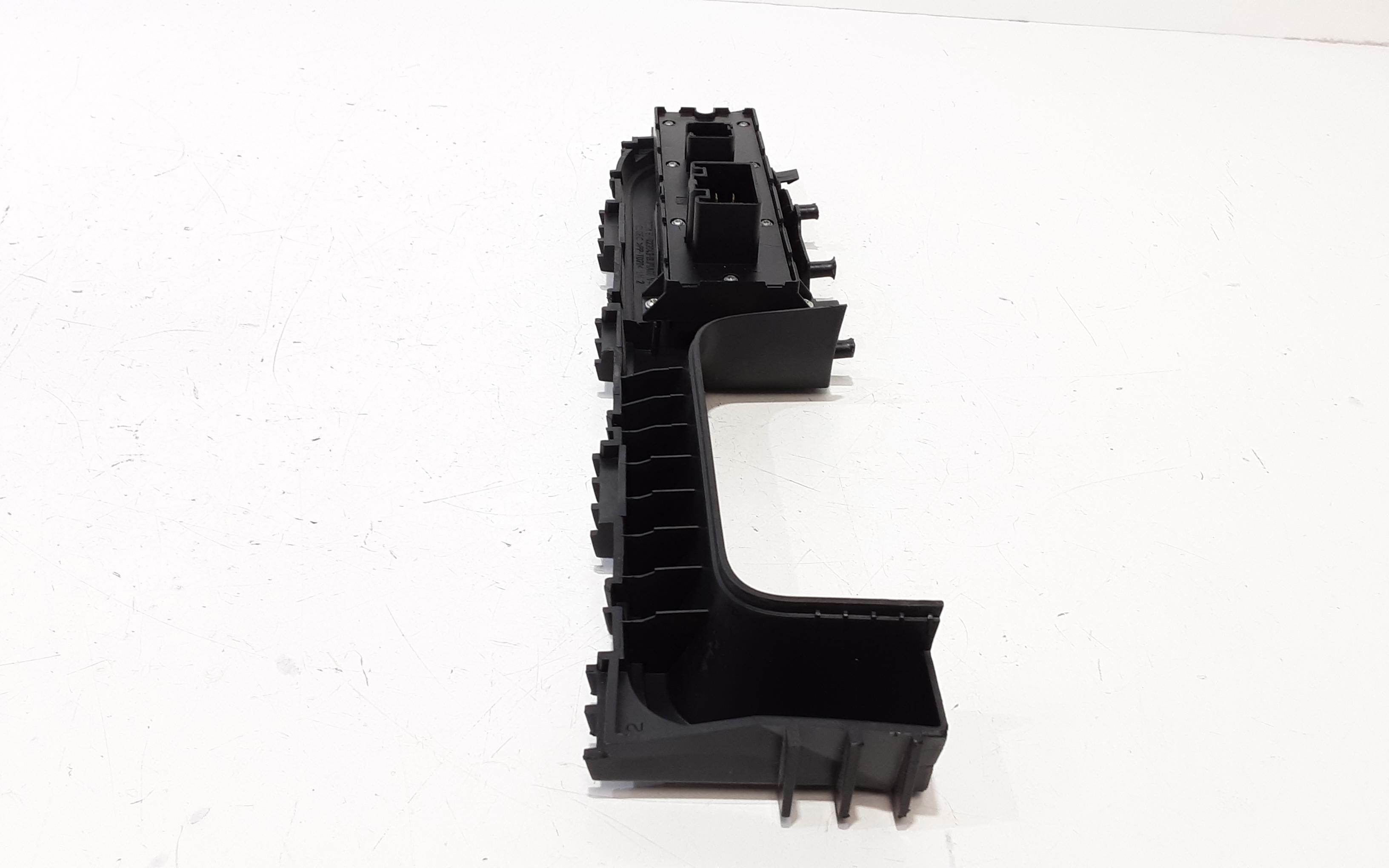 Pulsantiera anteriore sinistra Guida FORD Focus S. Wagon 3 Serie