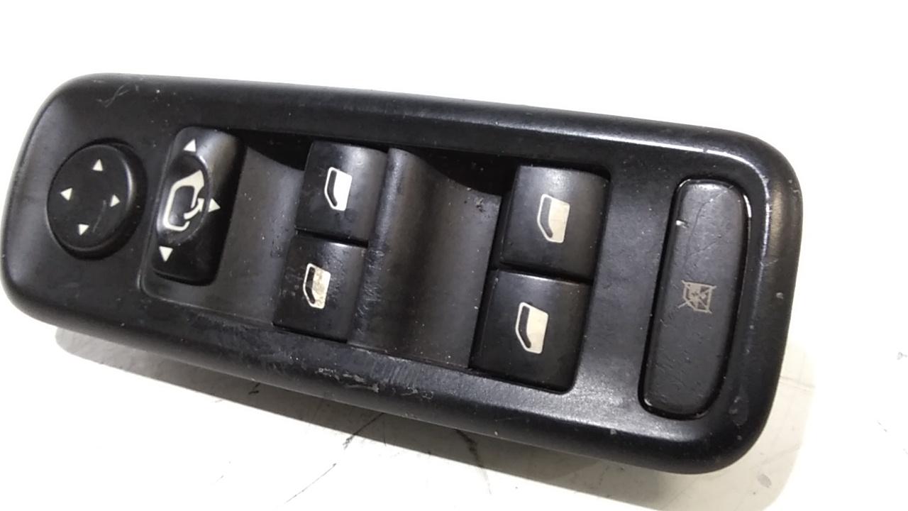 Pulsantiera anteriore sinistra Guida PEUGEOT 207 1 Serie