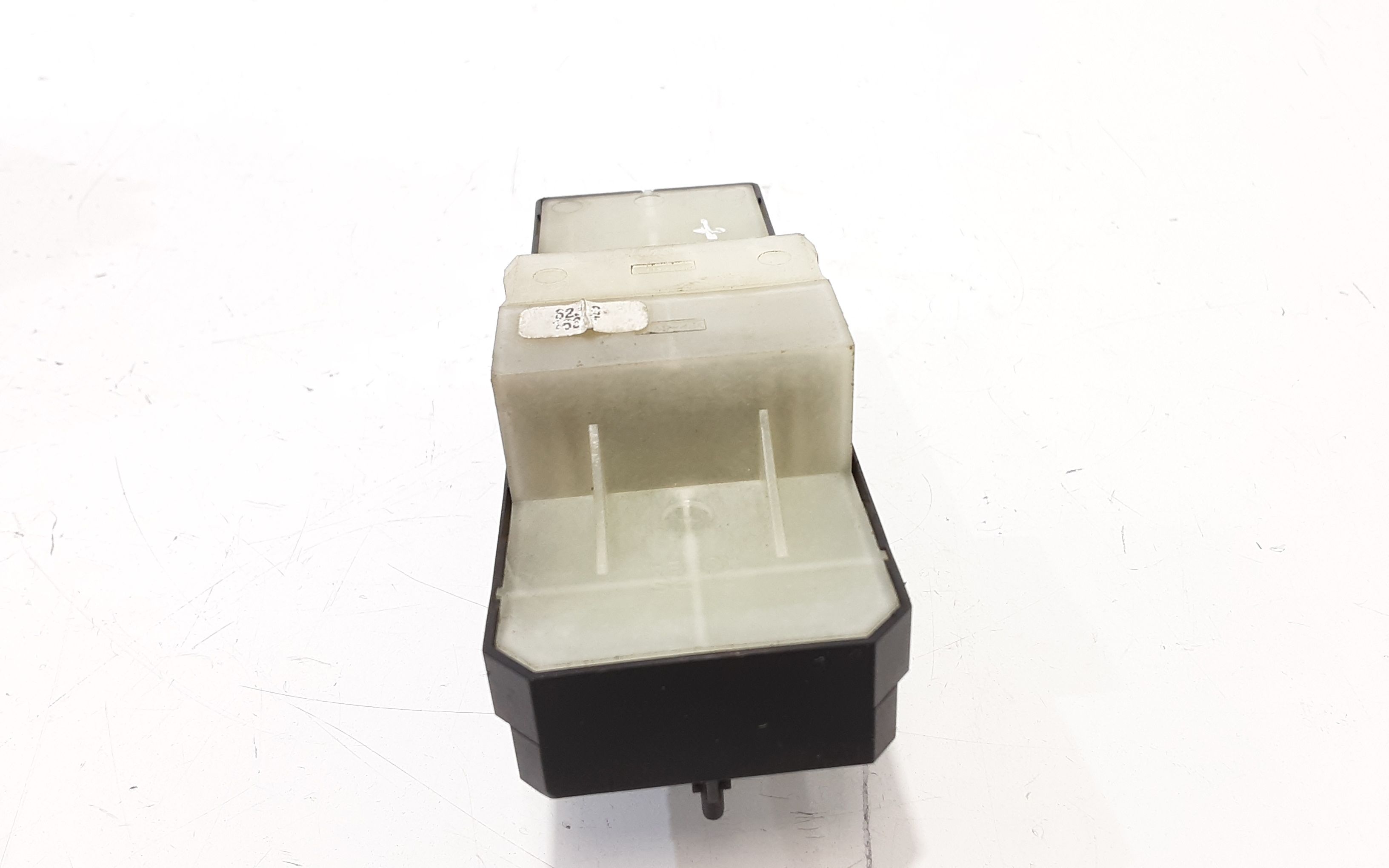 Pulsantiera anteriore sinistra Guida SUZUKI Swift 4 Serie