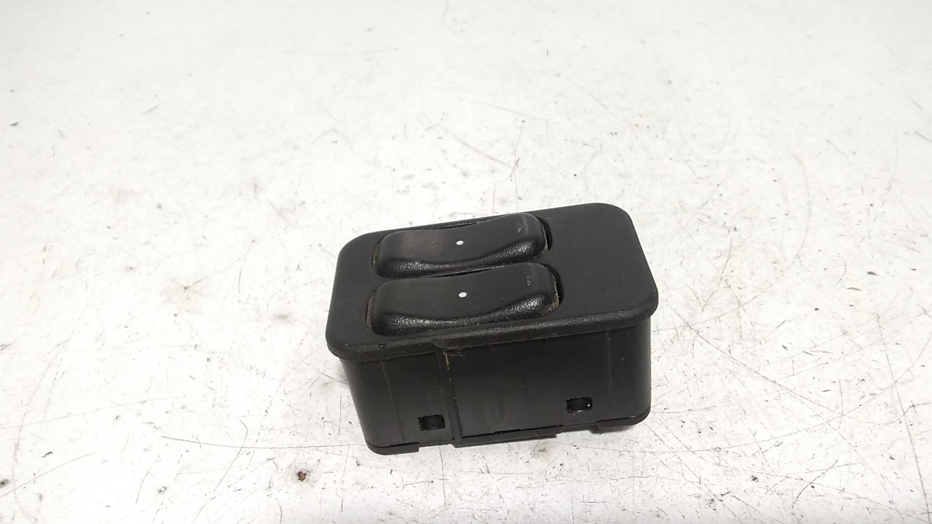 Pulsantiera anteriore sinistra Guida OPEL Meriva 1 Serie