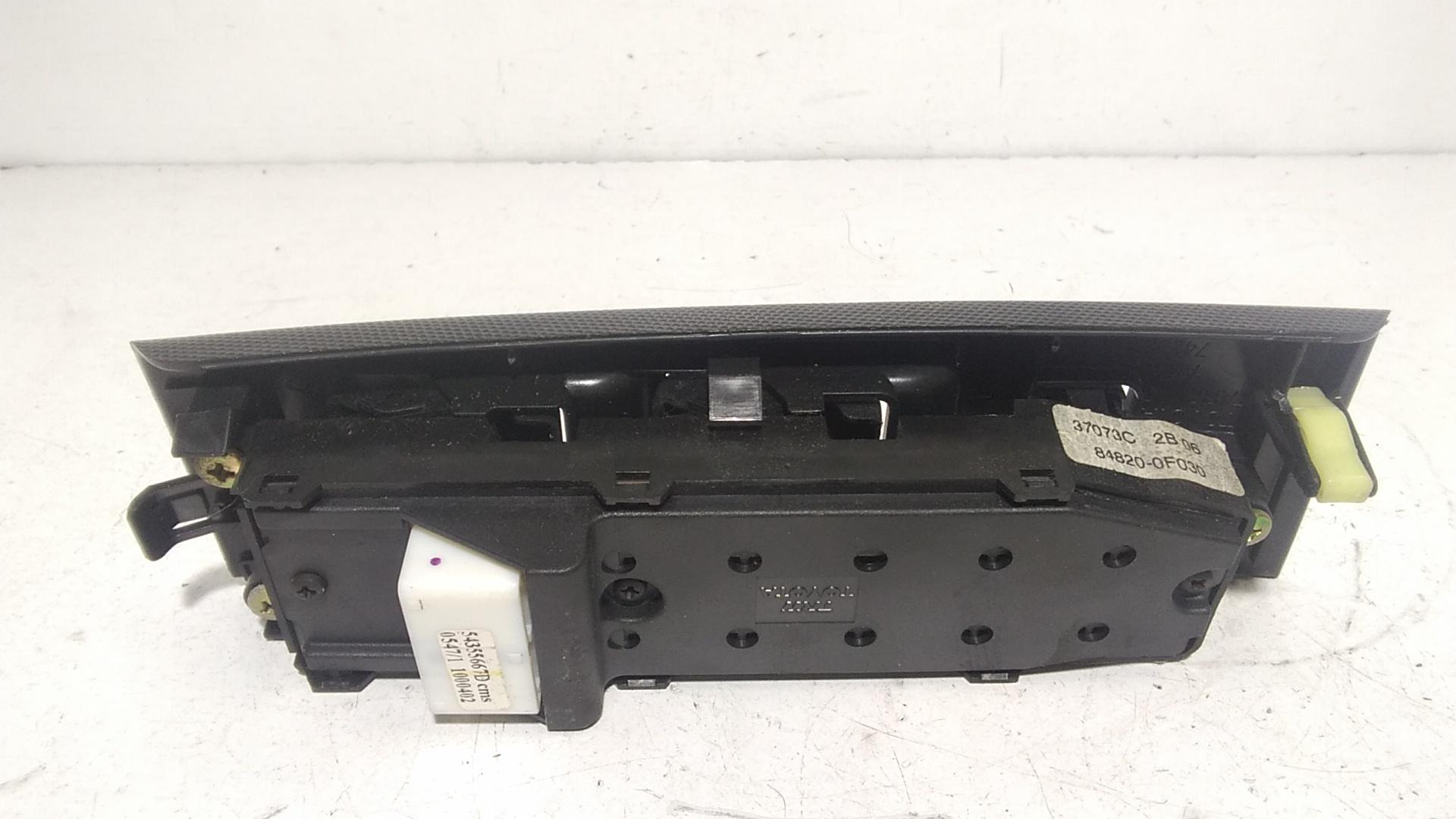 Pulsantiera anteriore sinistra Guida TOYOTA Corolla Verso 2 Serie