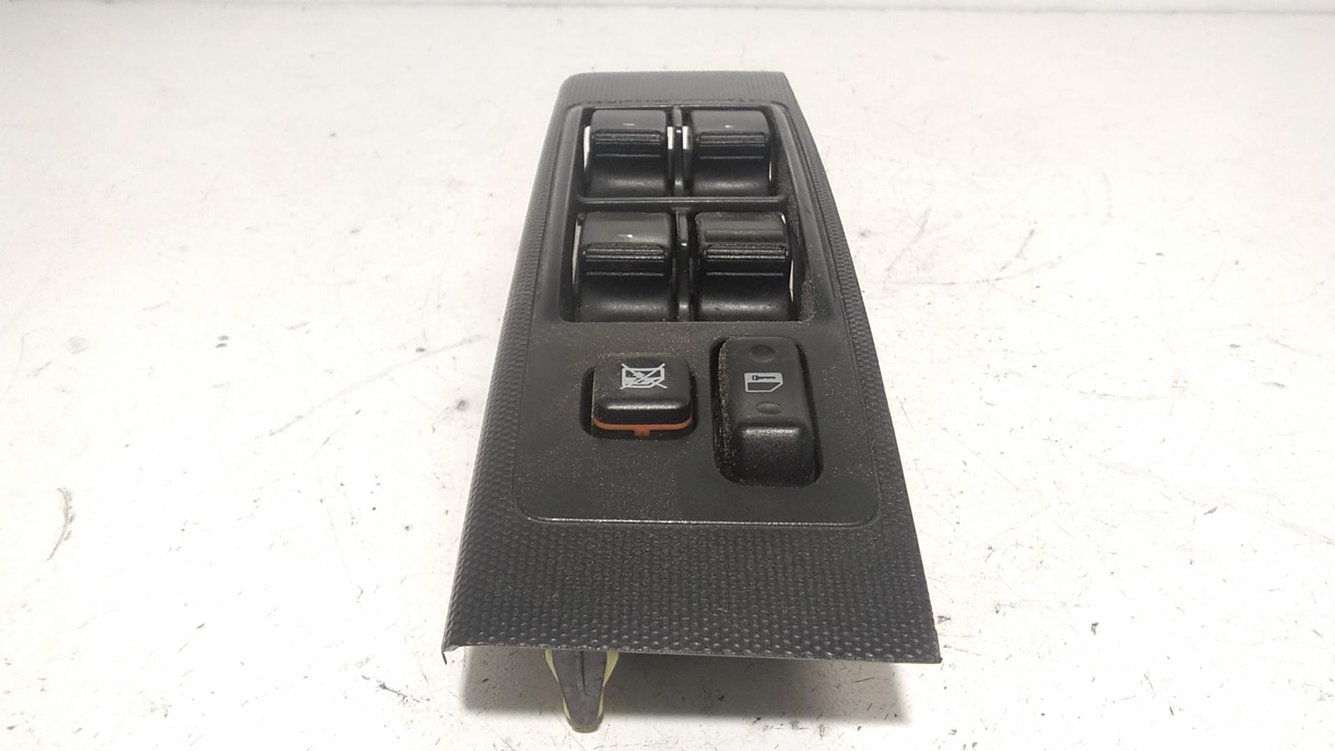 Pulsantiera anteriore sinistra Guida TOYOTA Corolla Verso 2 Serie