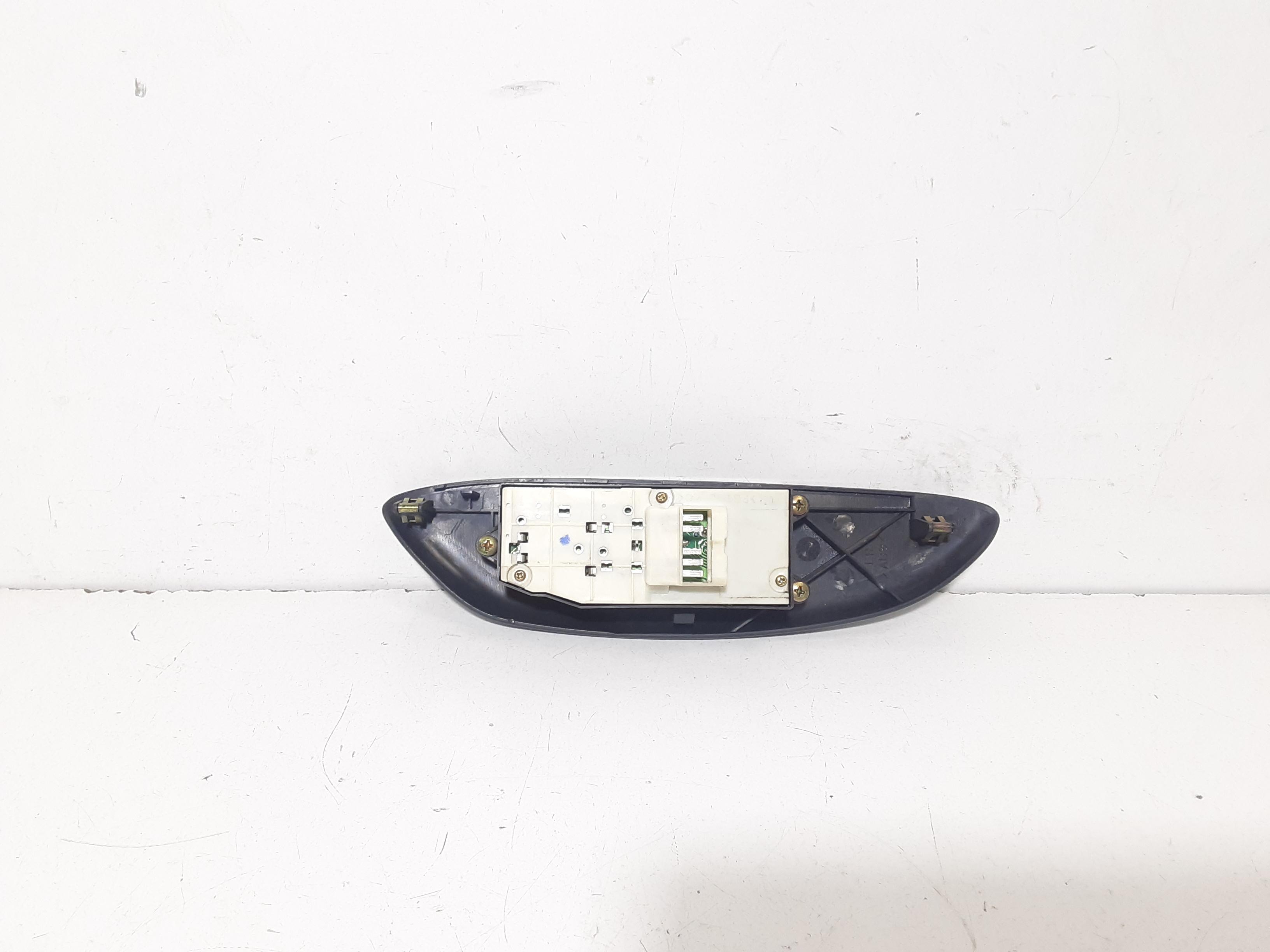 Pulsantiera anteriore sinistra Guida TOYOTA Yaris 1 Serie