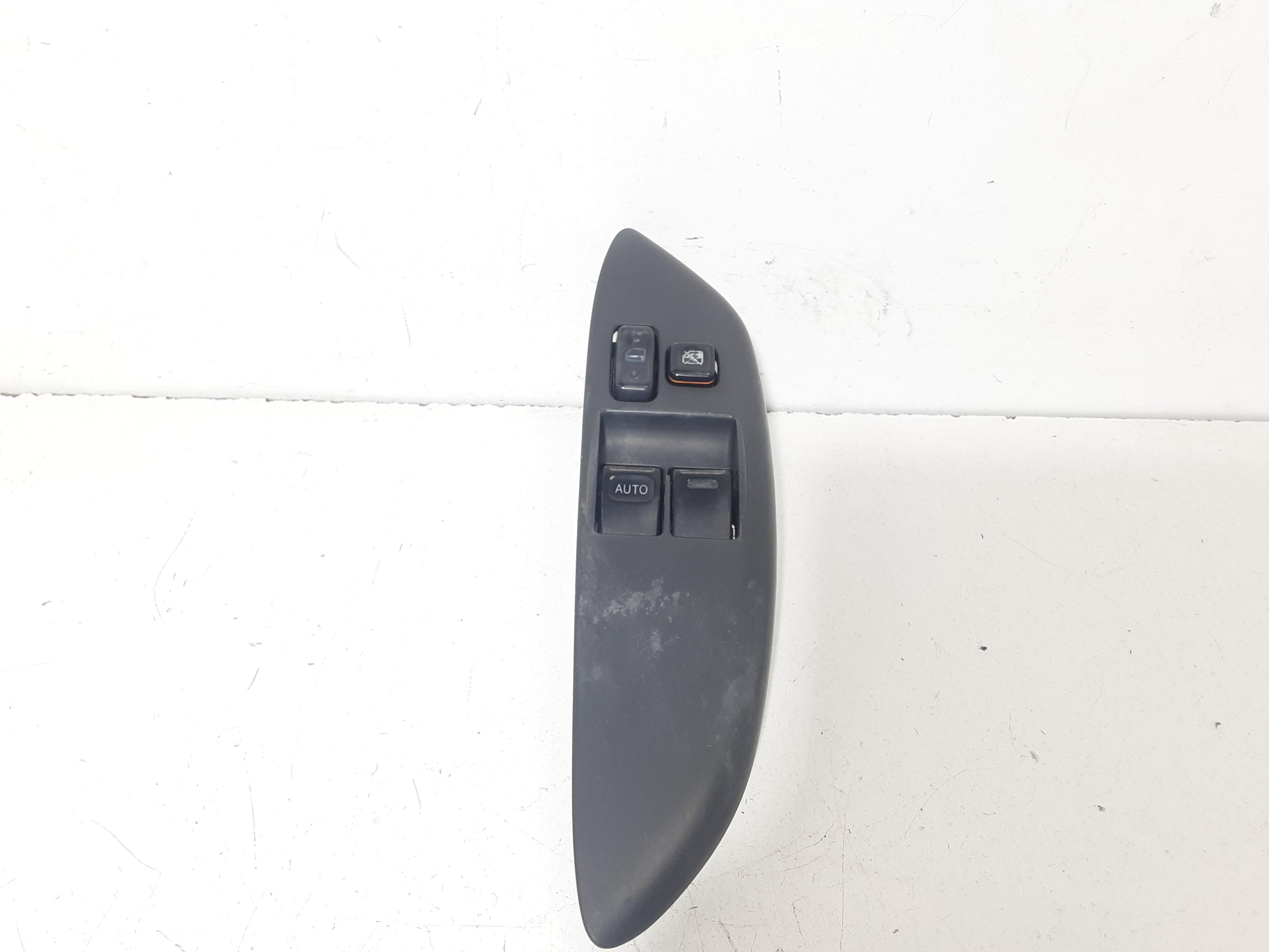 Pulsantiera anteriore sinistra Guida TOYOTA Yaris 1 Serie