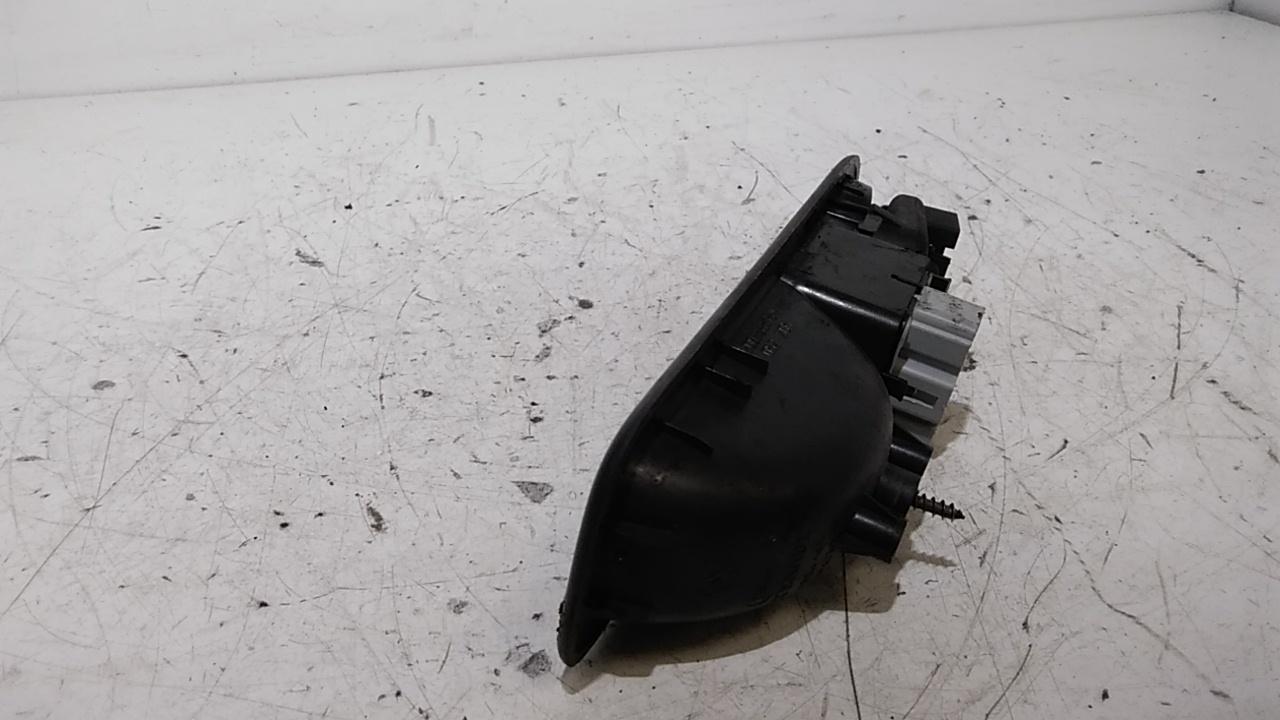 Pulsantiera anteriore sinistra Guida RENAULT Clio Serie (04>08)