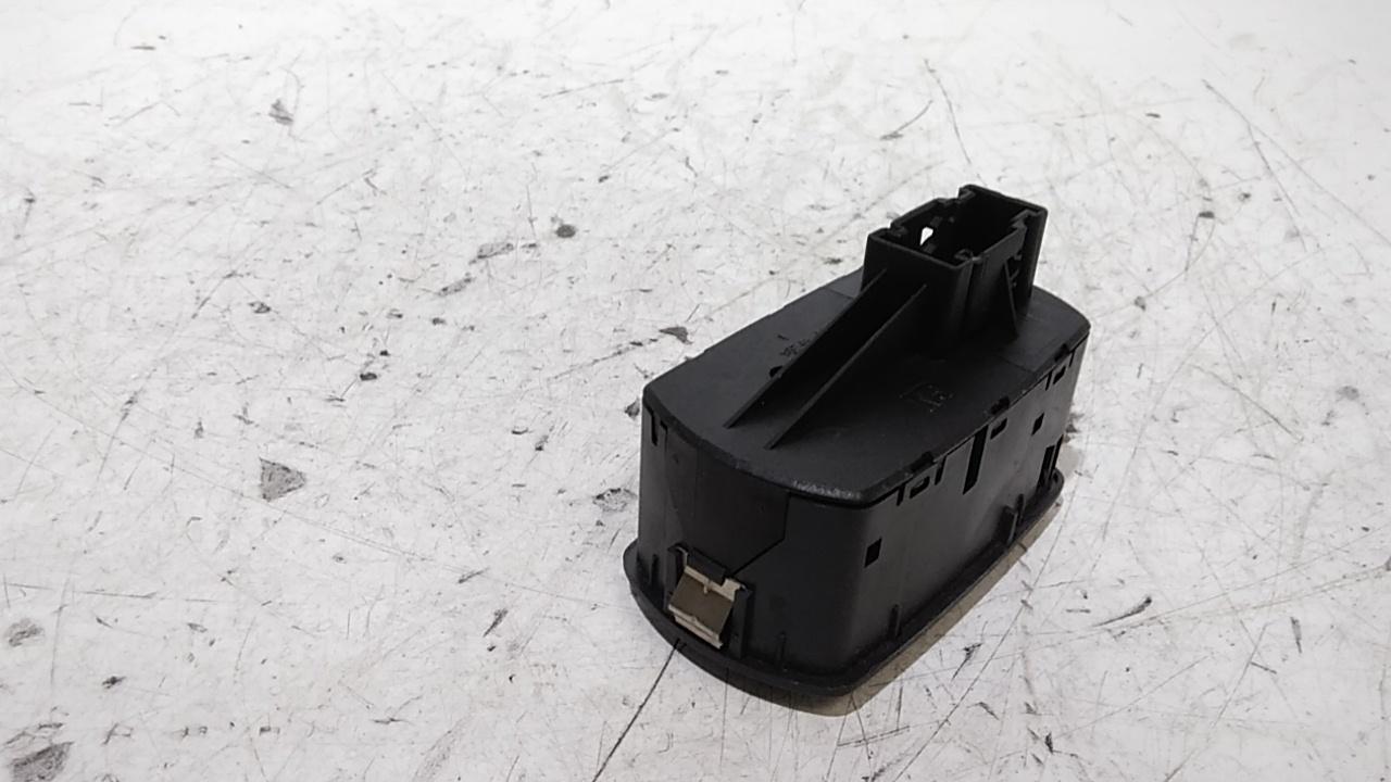 Pulsantiera anteriore sinistra Guida OPEL Corsa D 3P 1 Serie