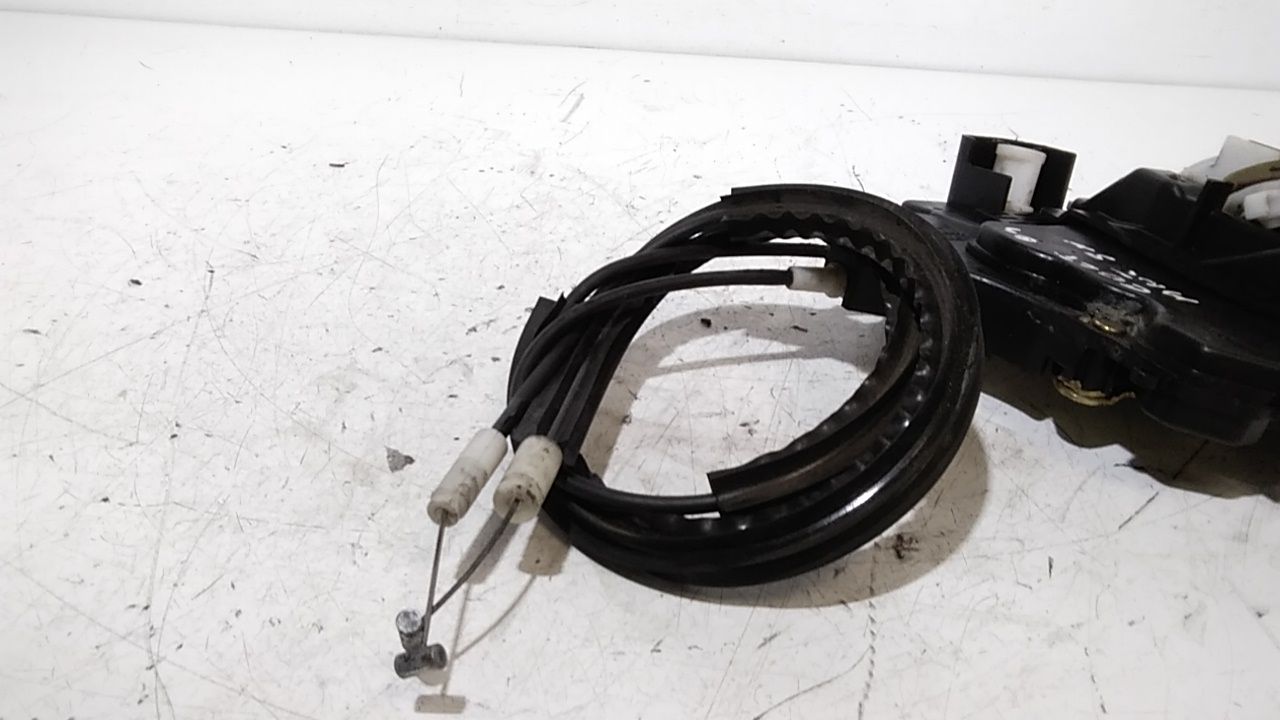 Serratura Anteriore Sinistra MITSUBISHI Colt Serie 5P (Z) (06>12)