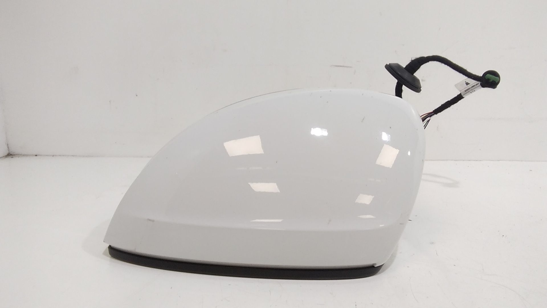 Specchietto Retrovisore Sinistro VOLKSWAGEN Tiguan Serie