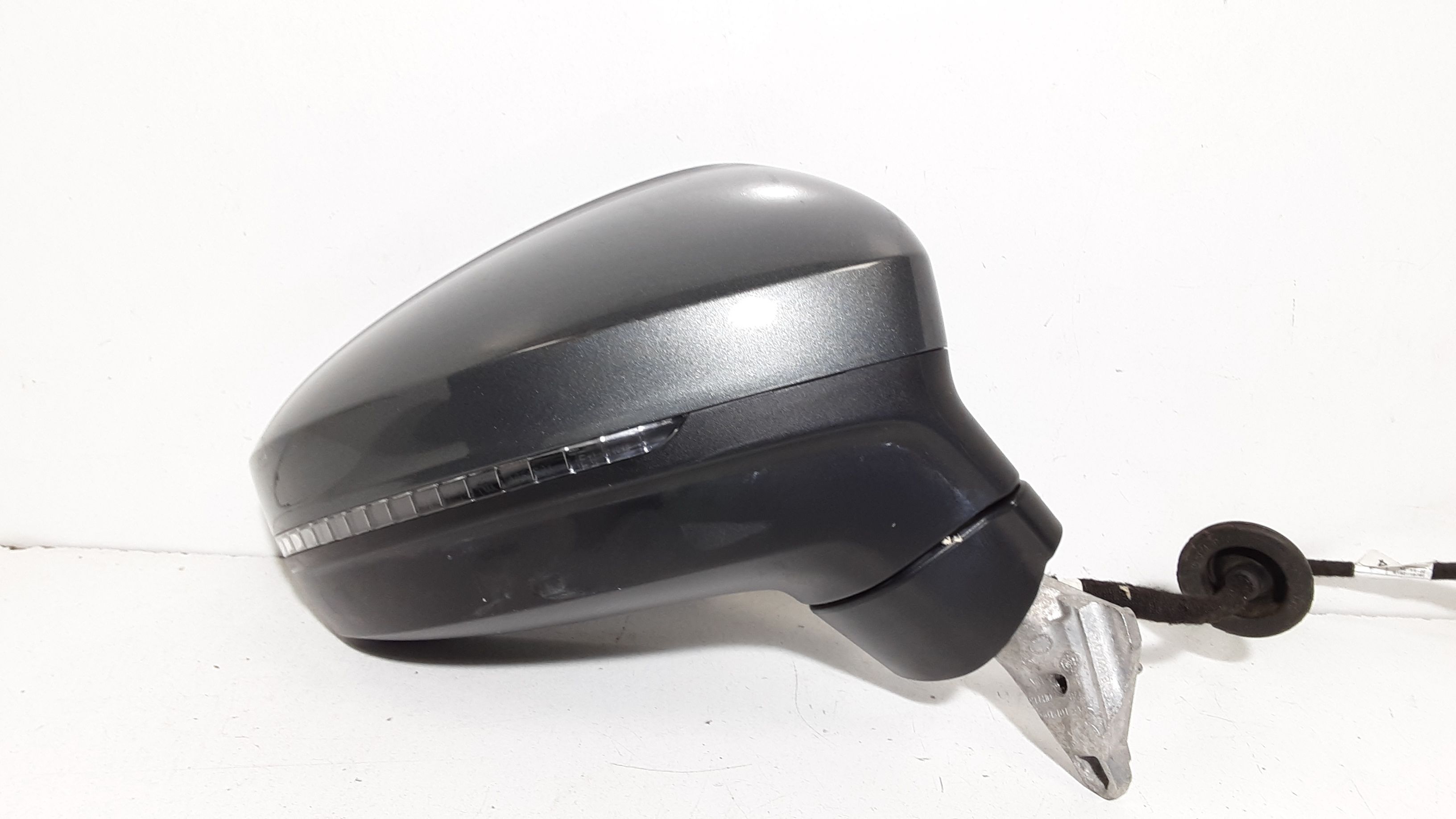 Specchietto Retrovisore Destro VOLKSWAGEN Tiguan Serie