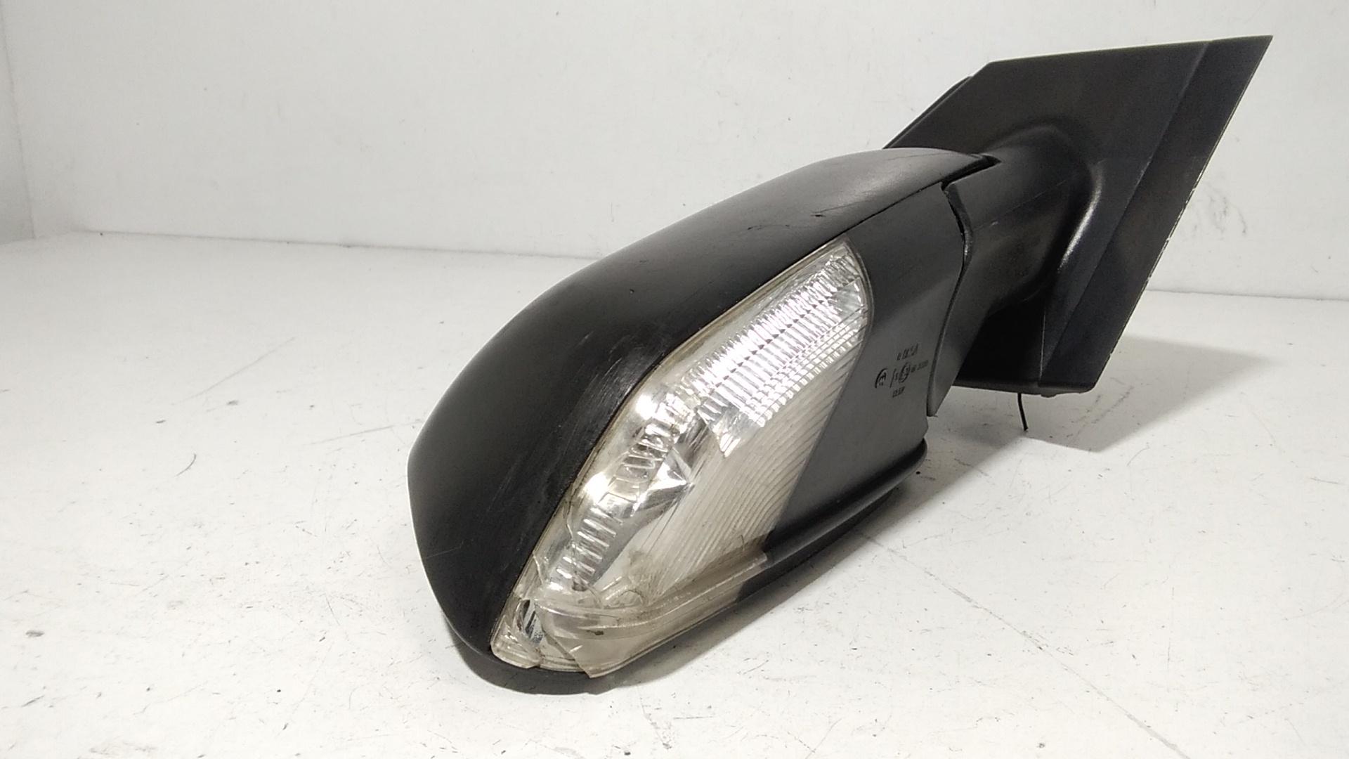 Specchietto Retrovisore Destro VOLKSWAGEN Polo 4 Serie