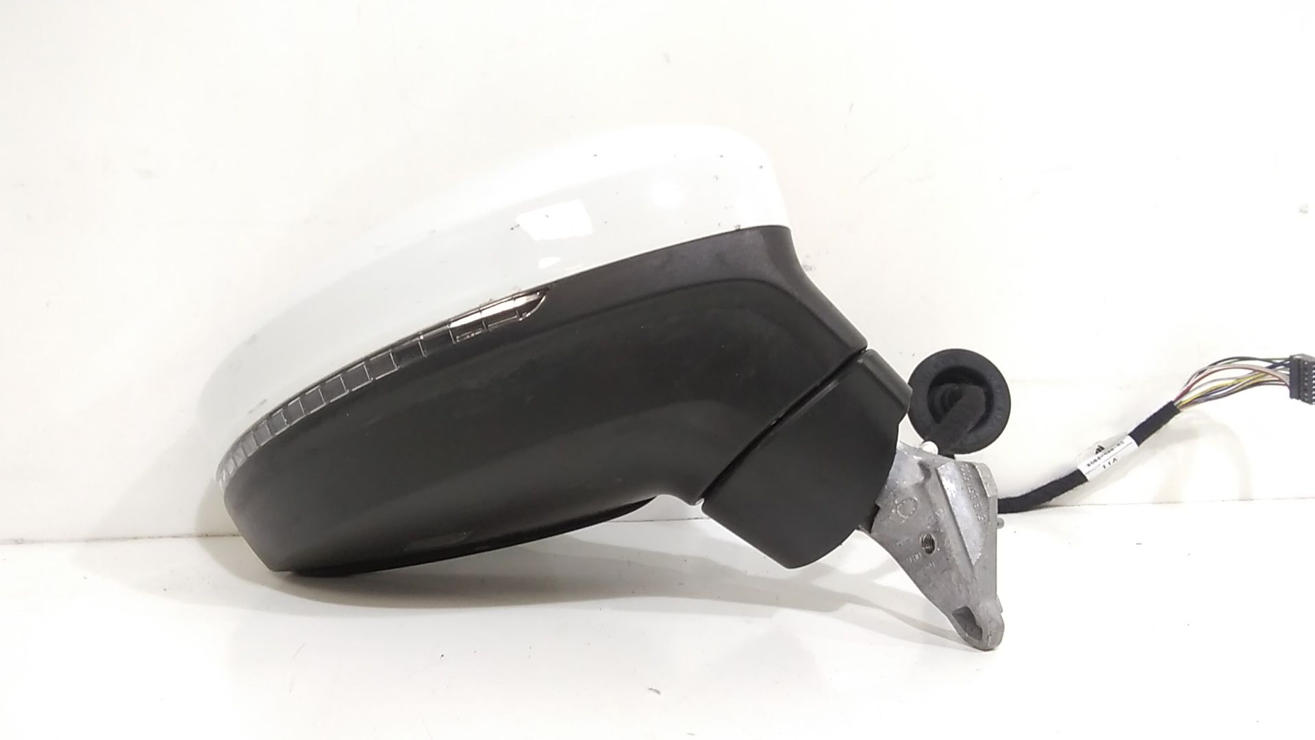 Specchietto Retrovisore Destro VOLKSWAGEN Tiguan Serie