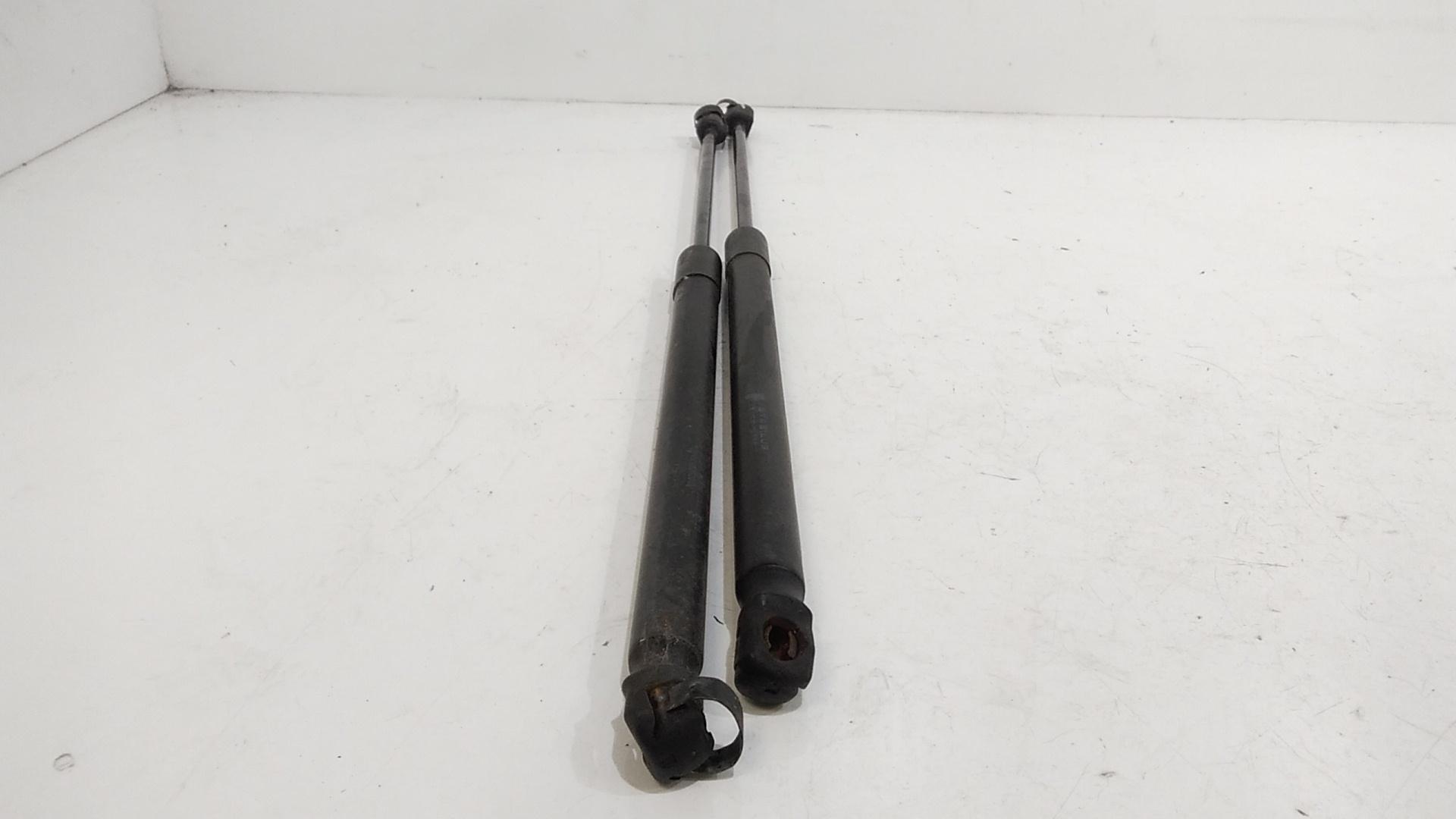 Pistoncini cofano Post. MAZDA 3 Berlina Serie (03>09)