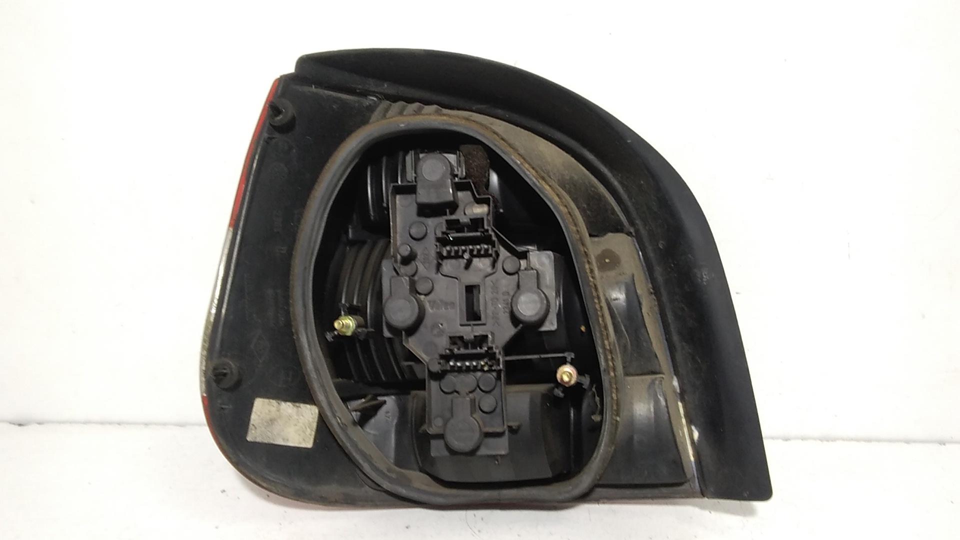 Stop fanale posteriore Destro Passeggero RENAULT Scenic Serie (99>03)