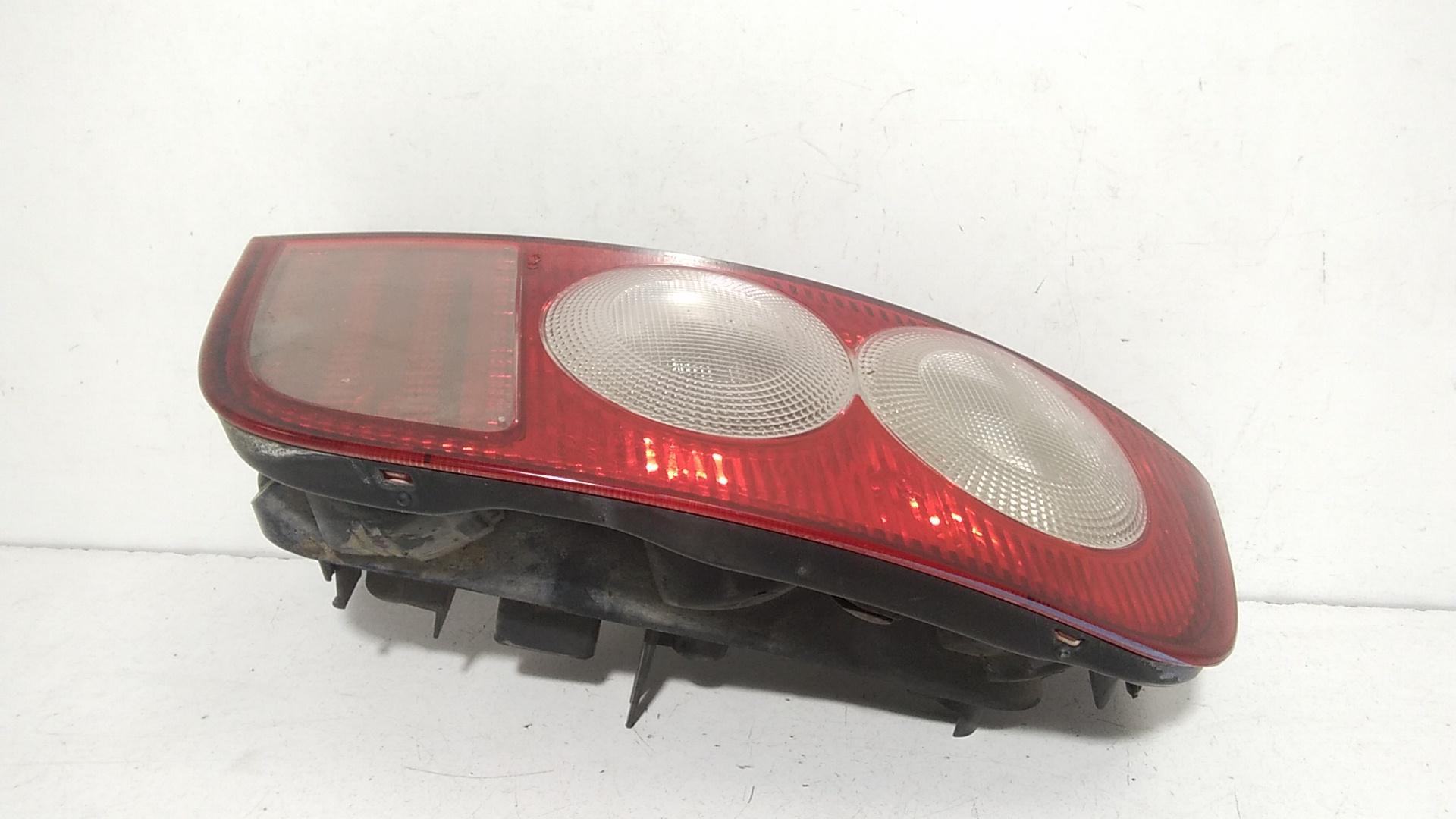 Stop fanale posteriore Destro Passeggero NISSAN Micra 4 Serie