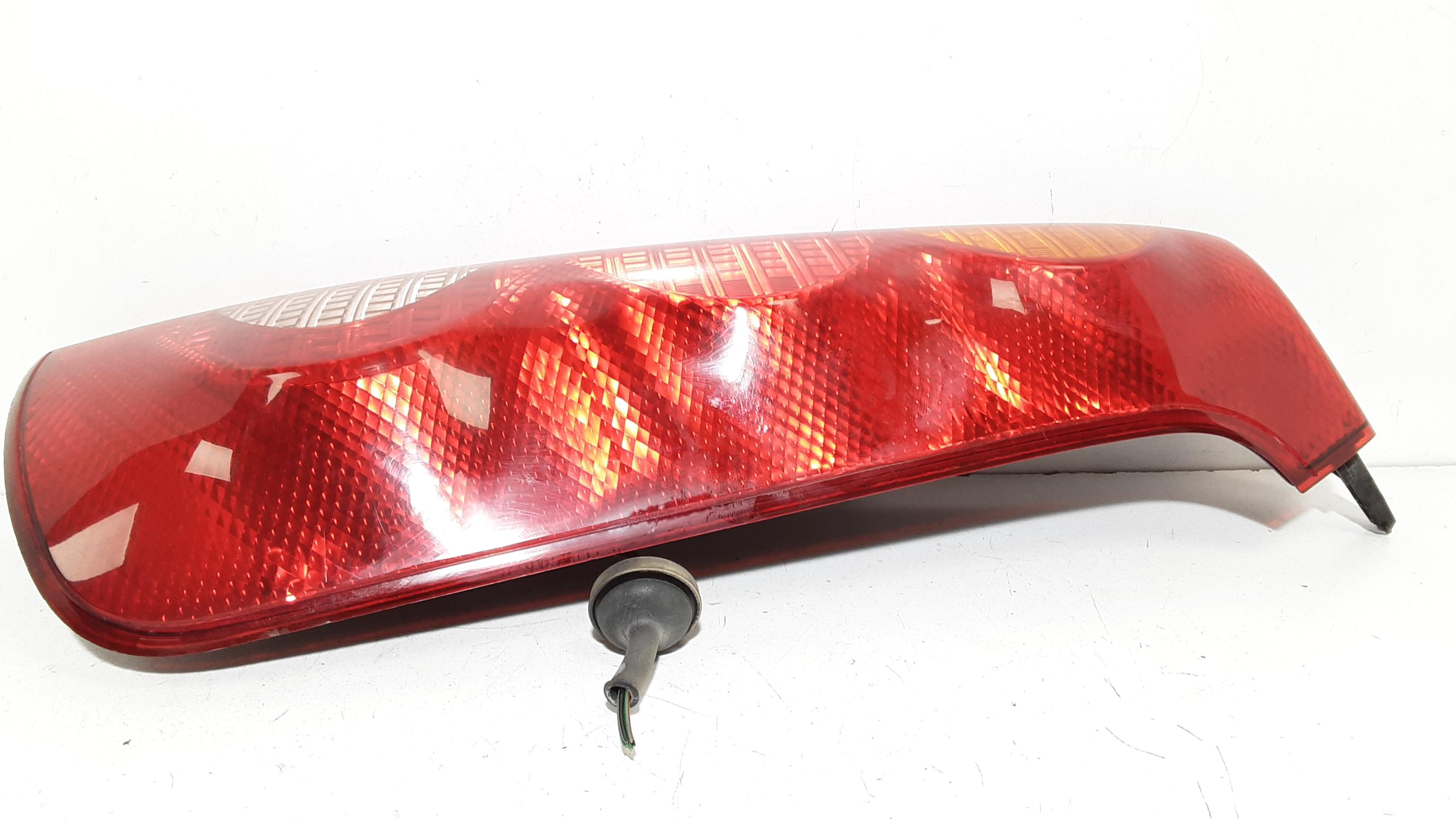 Stop fanale posteriore Destro Passeggero NISSAN Note 1 Serie