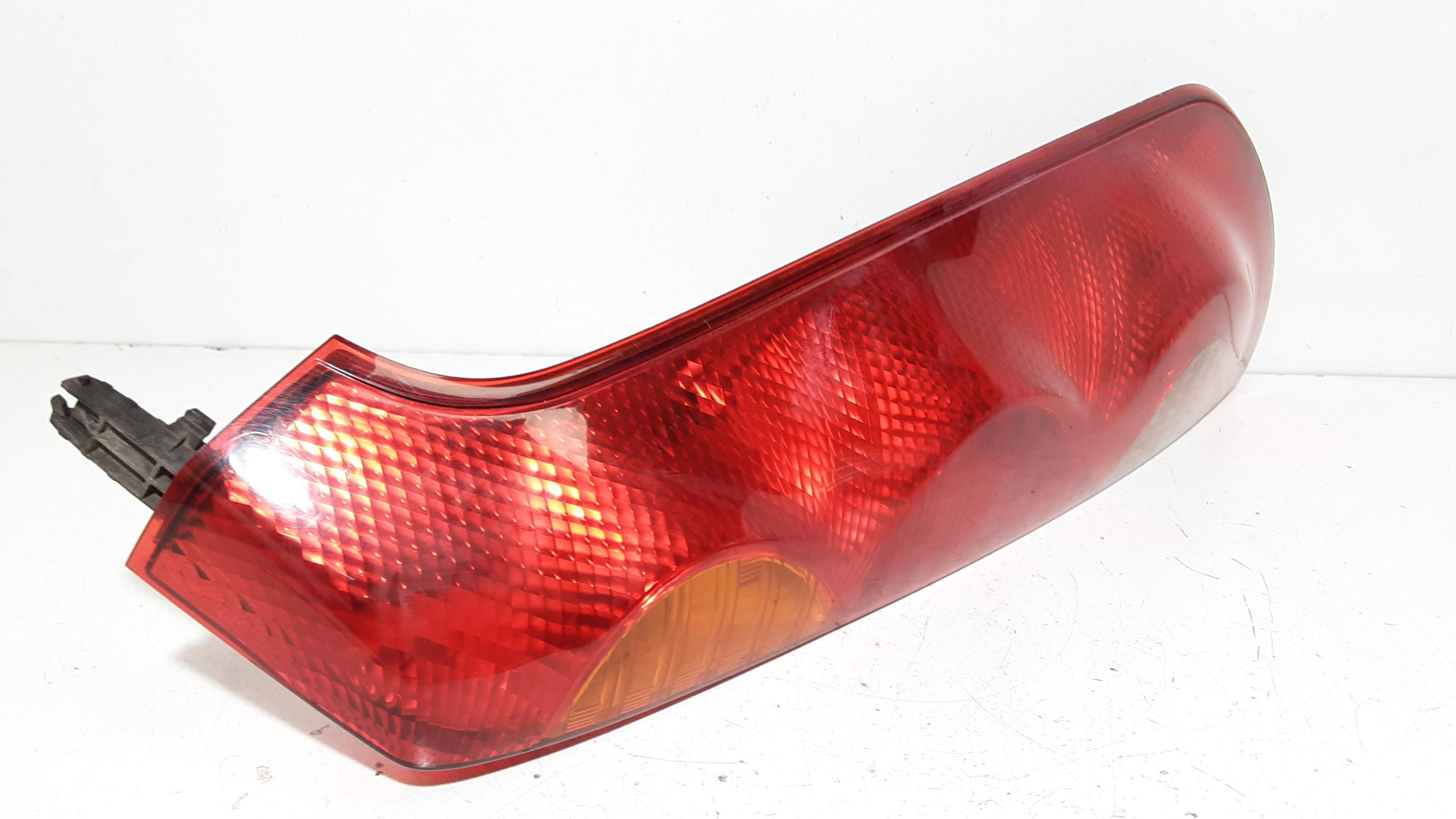 Stop fanale posteriore Destro Passeggero NISSAN Note 1 Serie