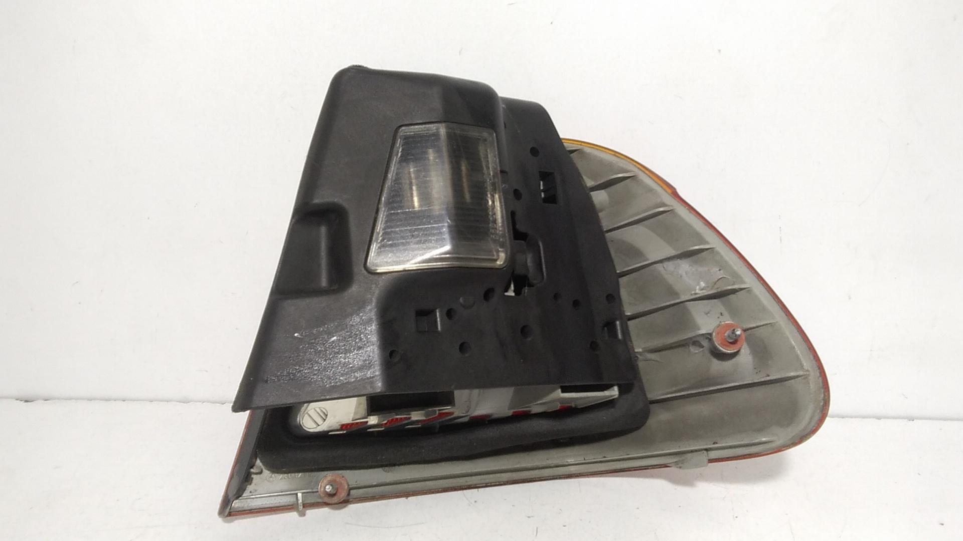 Stop fanale Posteriore sinistro lato Guida BMW Serie 3 E46 Berlina