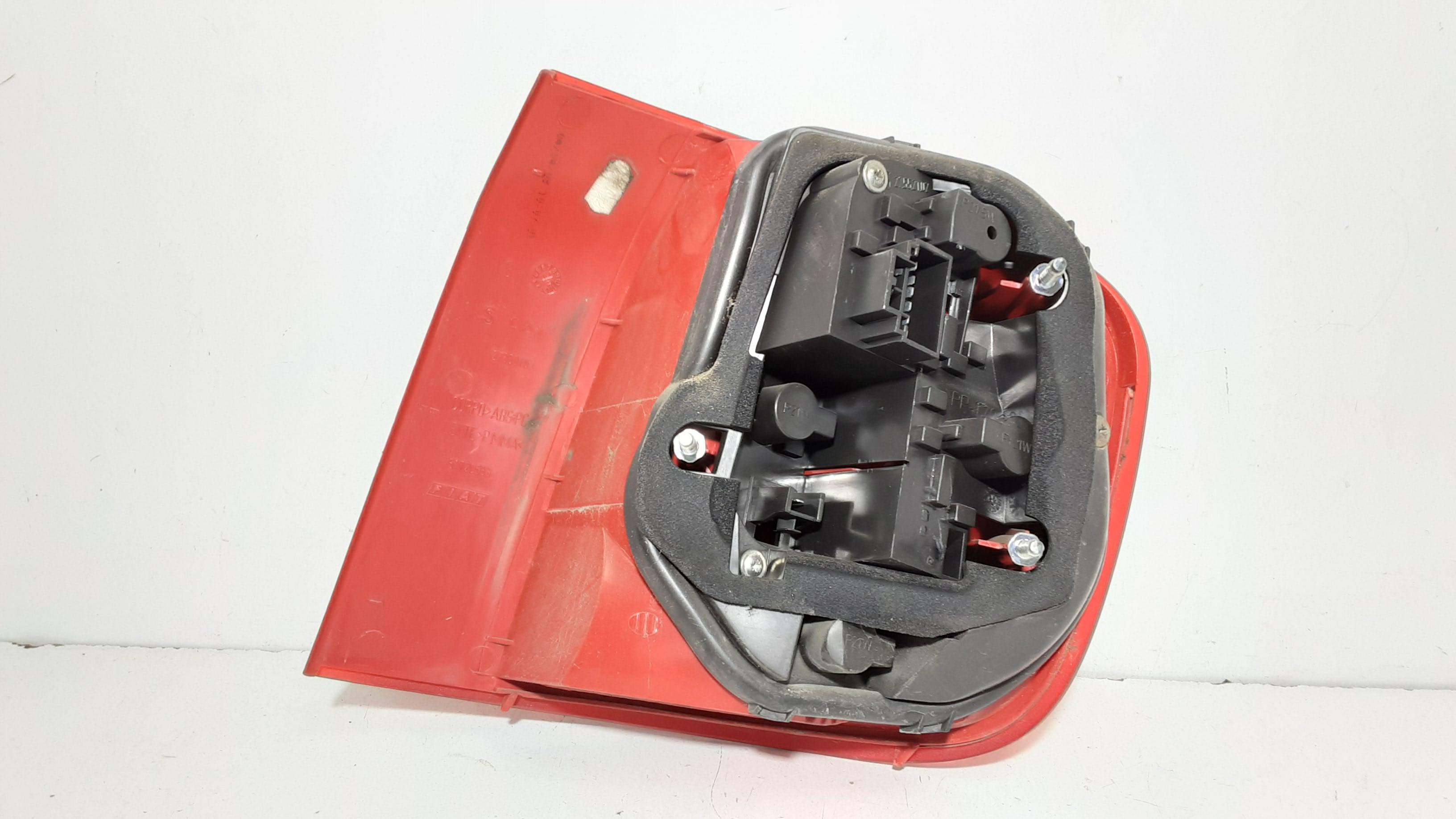 Stop fanale Posteriore sinistro lato Guida FIAT Multipla 2 Serie