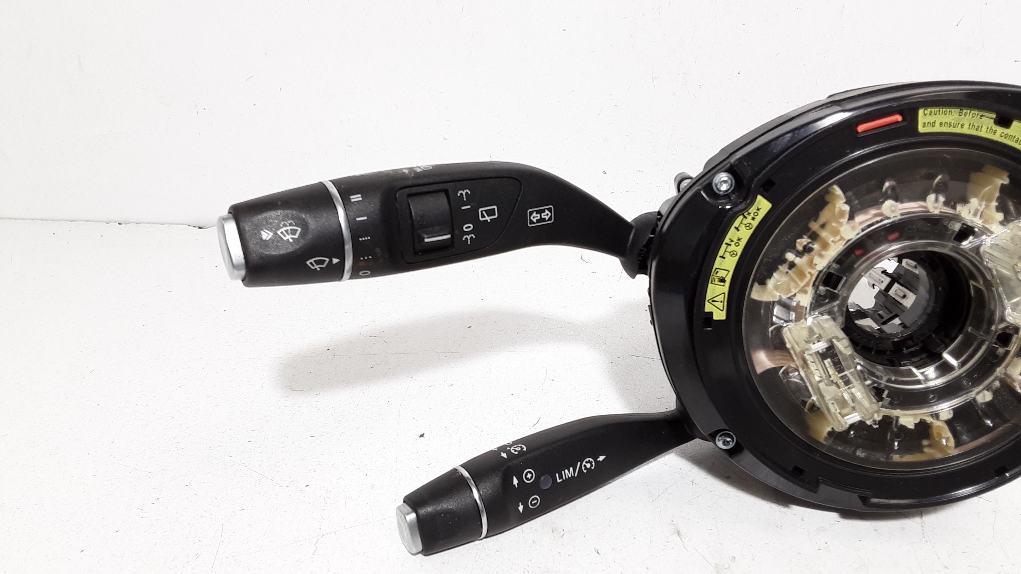 Devioluci MERCEDES GLC Coupe (BM 253) (6.2016) (16>)