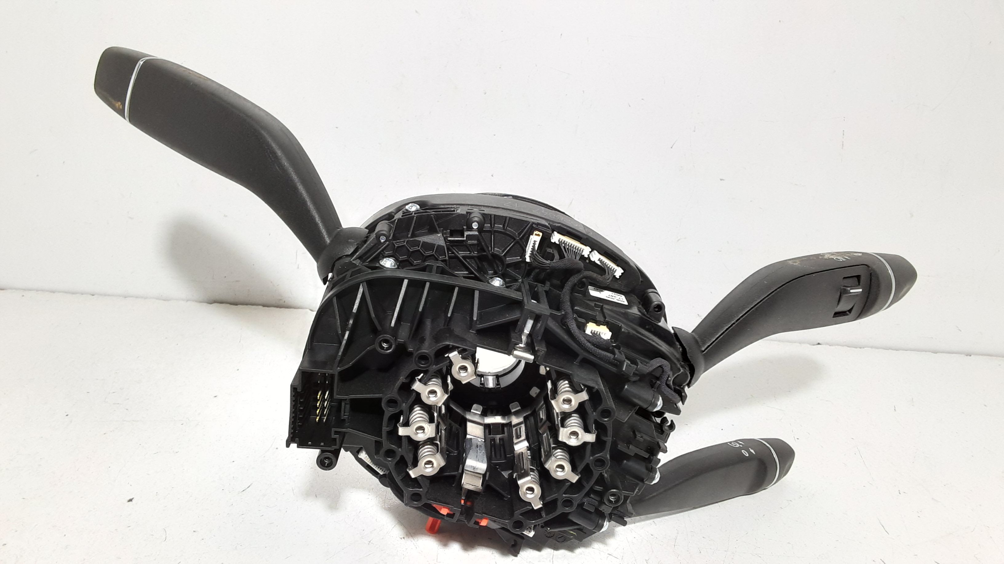 Devioluci MERCEDES GLC Coupe (BM 253) (6.2016) (16>)