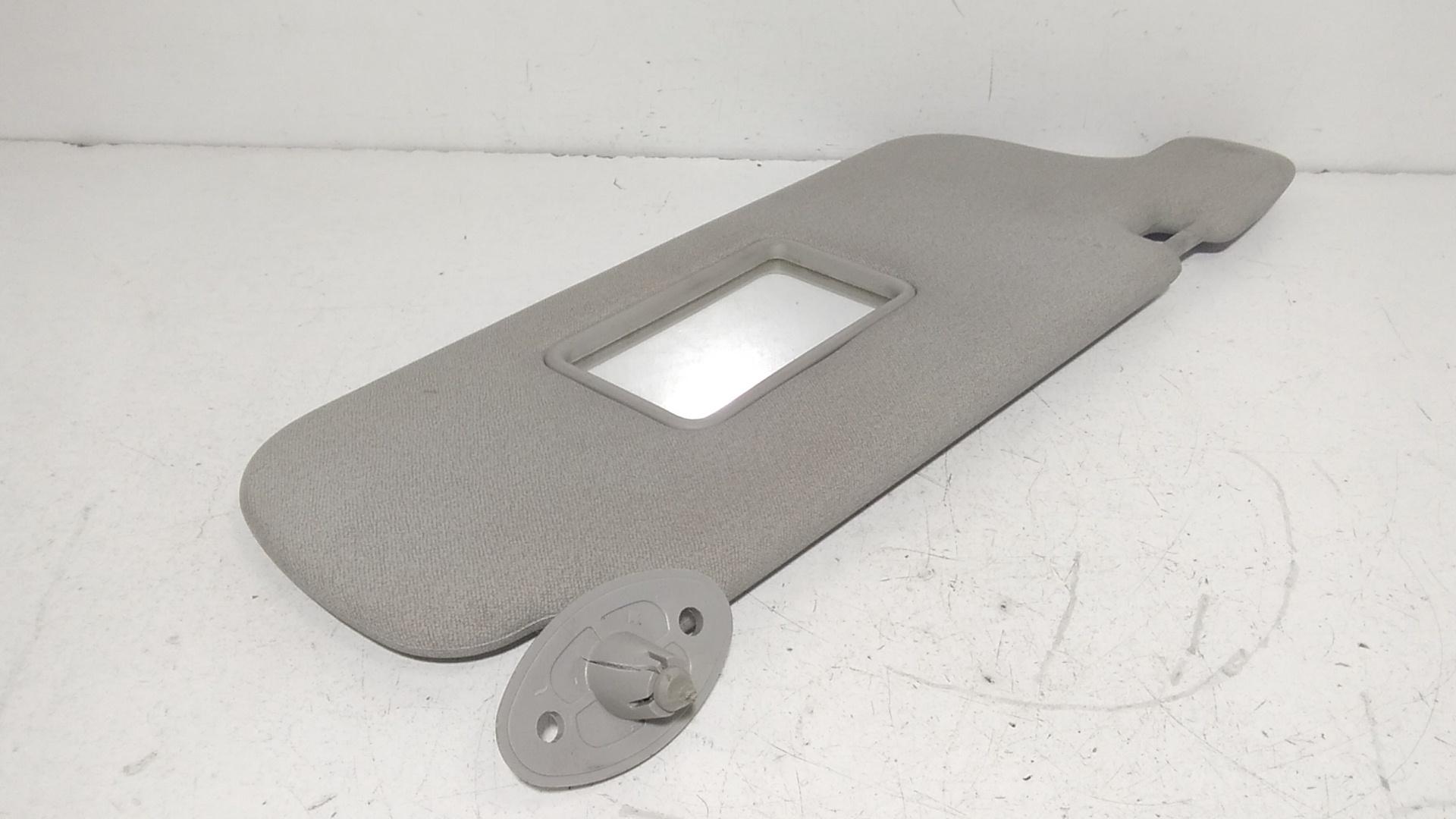 Parasole aletta Lato Passeggero TOYOTA Yaris 1 Serie